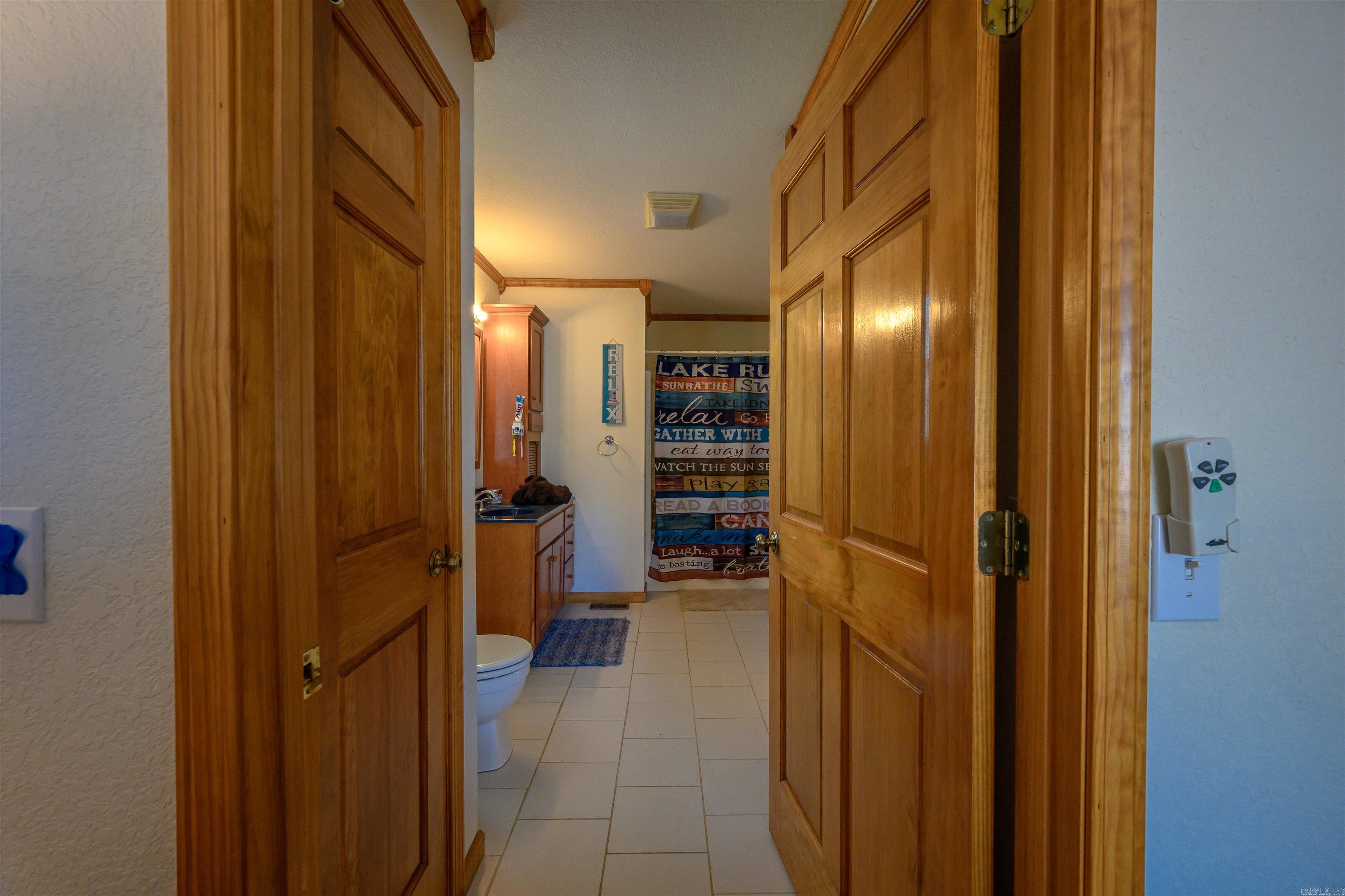 152 E Lakeshore Drive Property Photo 16
