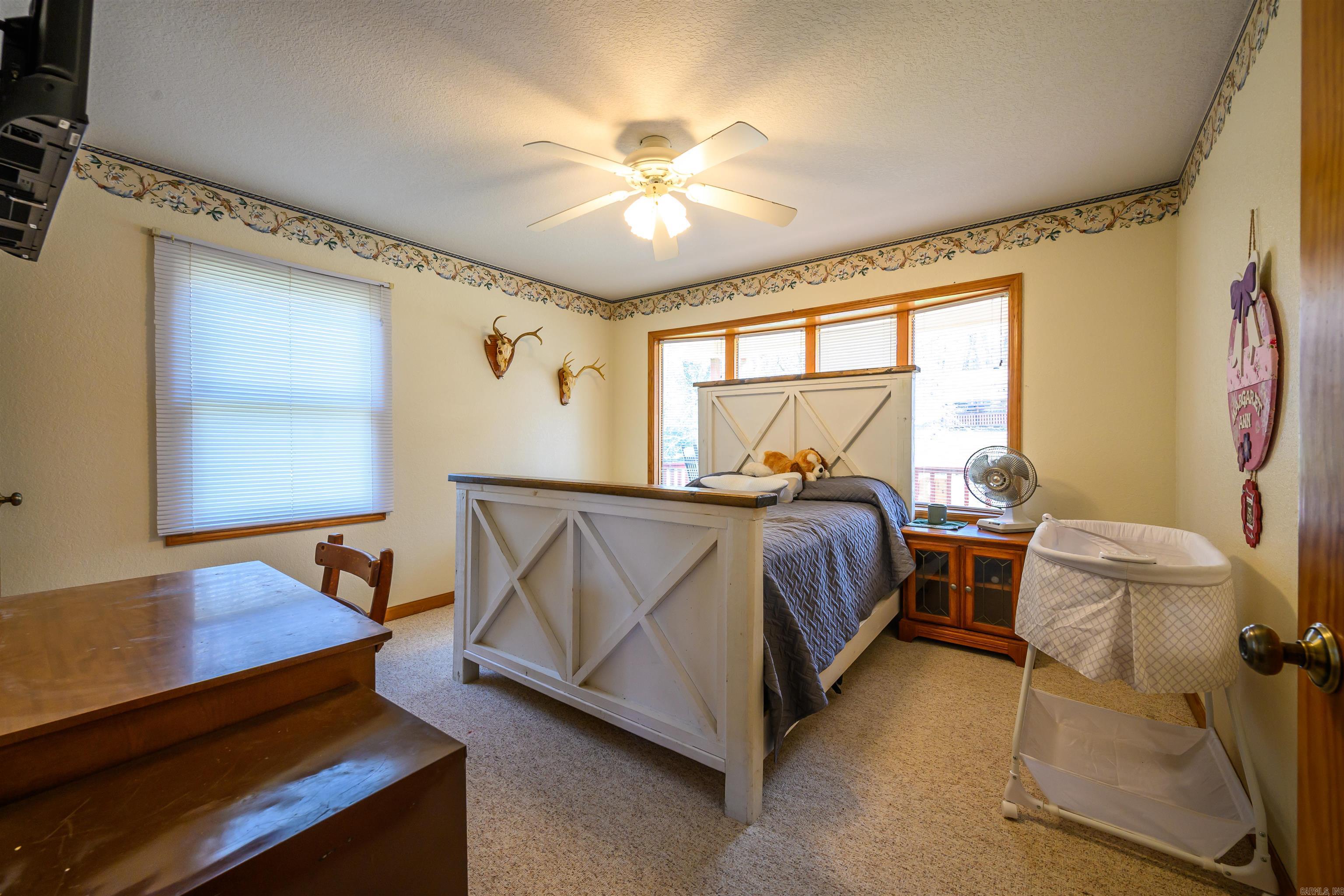 152 E Lakeshore Drive Property Photo 20