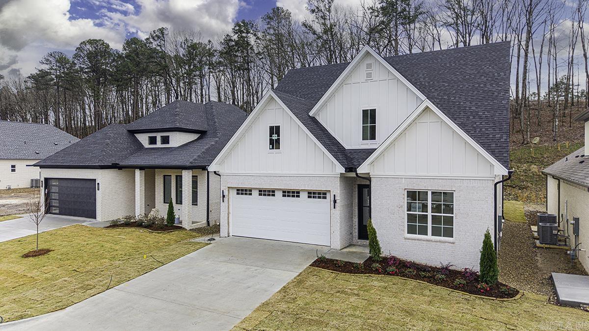 121 Kinley Loop Property Photo 2