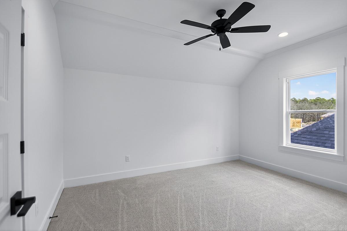 121 Kinley Loop Property Photo 25