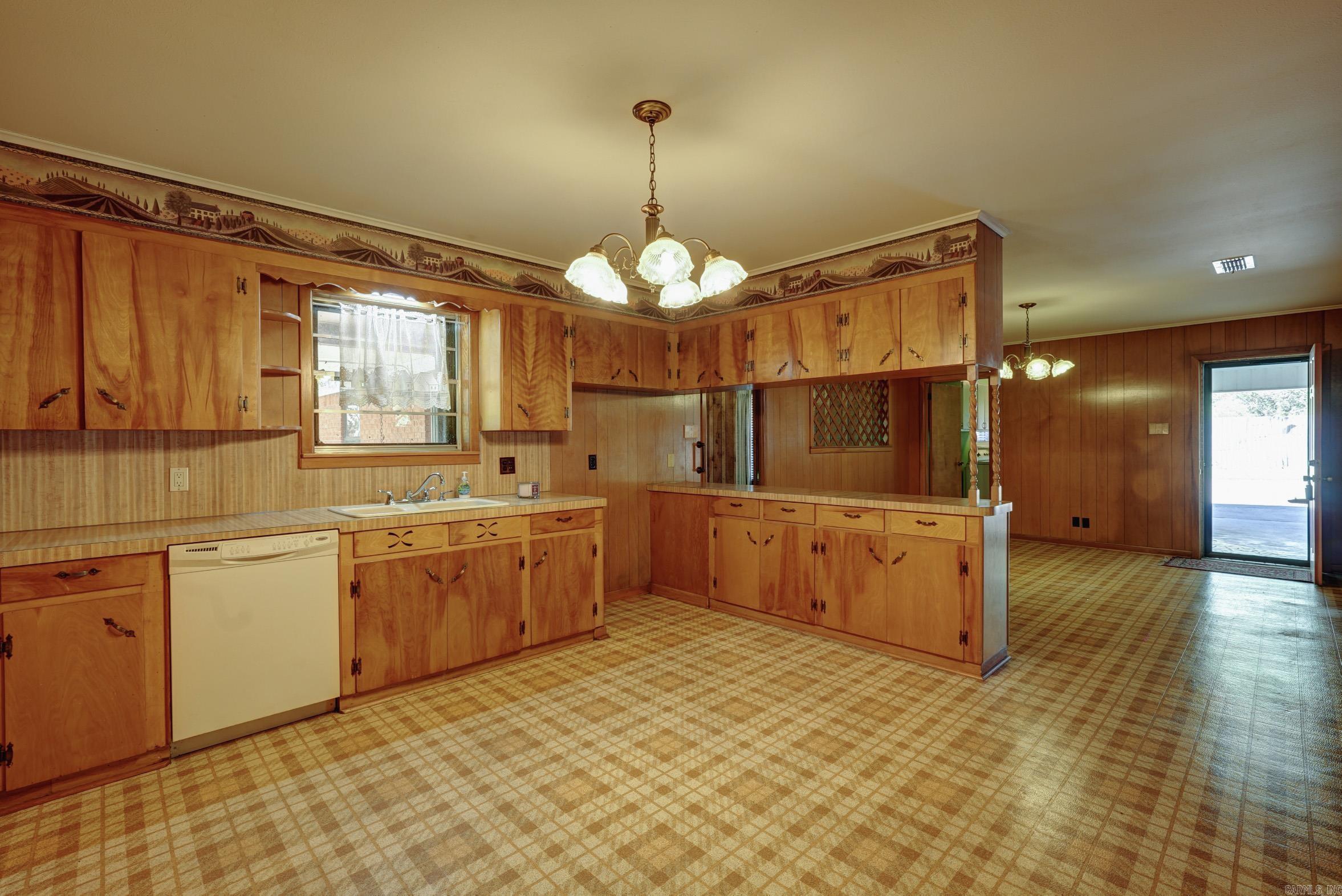 3417 East Street Property Photo 12