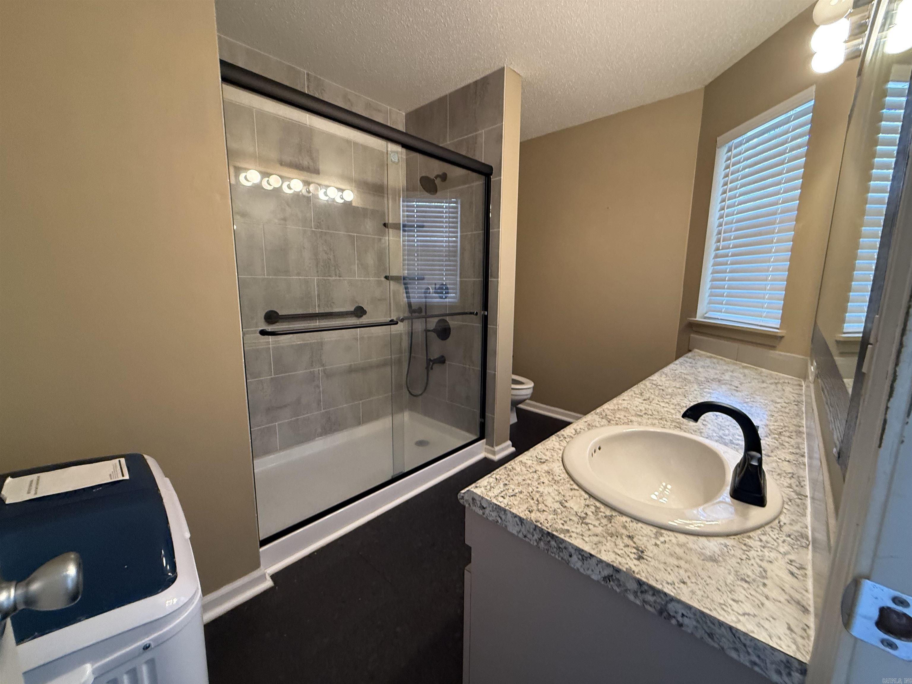 3006 Summerhill Place Property Photo 18