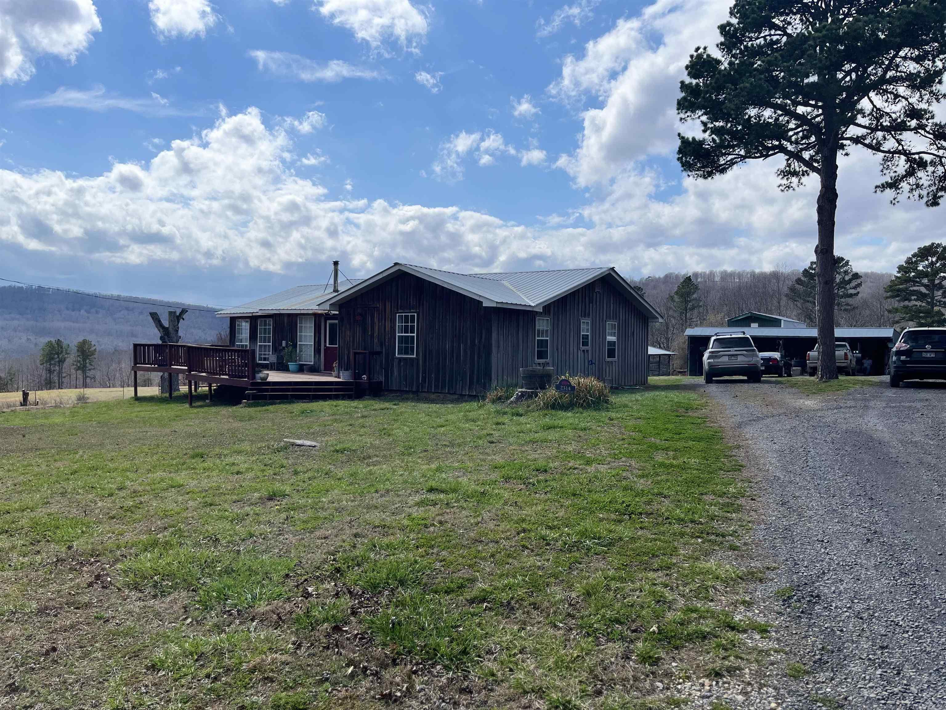 2314 Little Red River Road Property Photo 1
