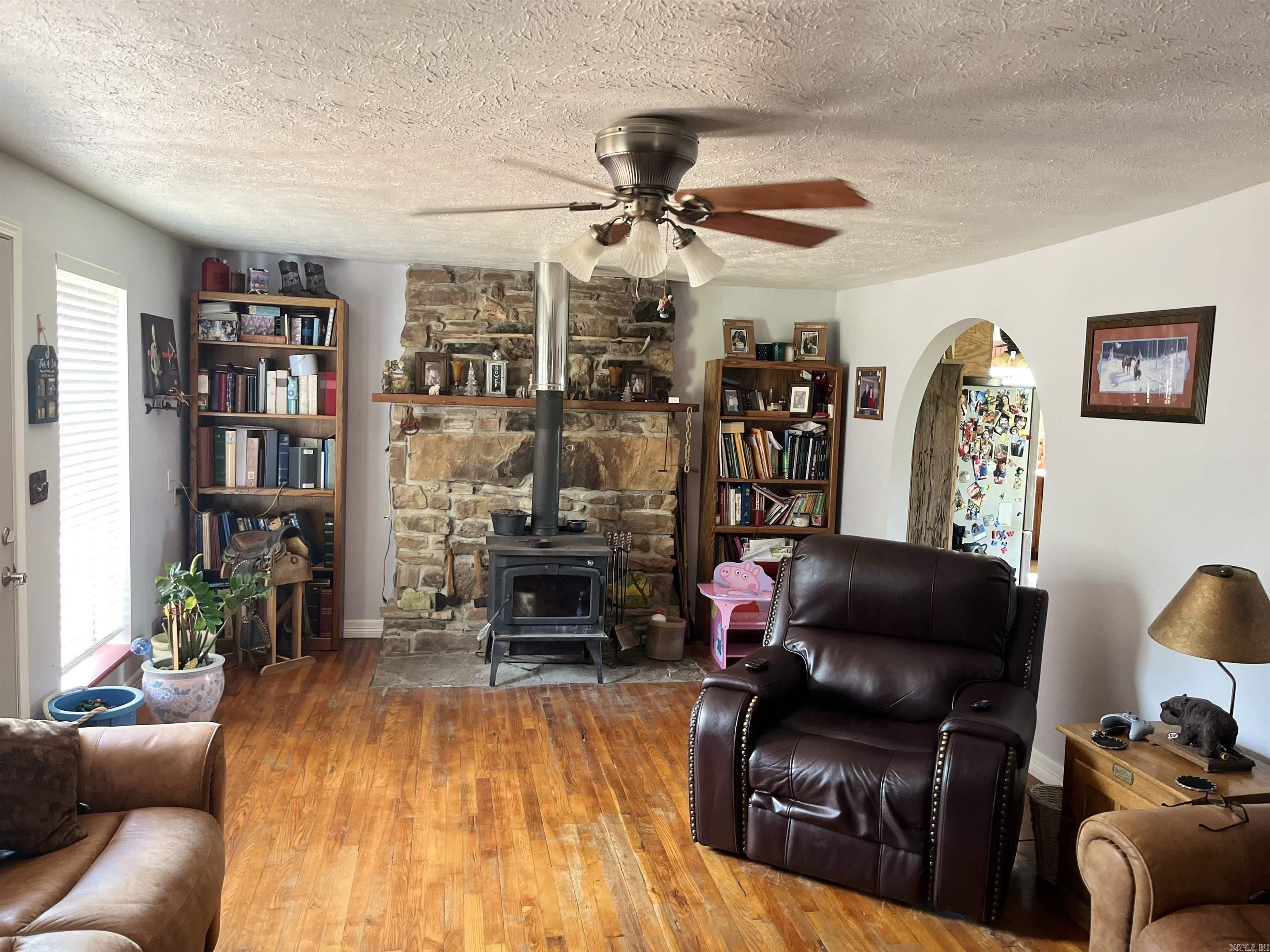 2314 Little Red River Road Property Photo 8