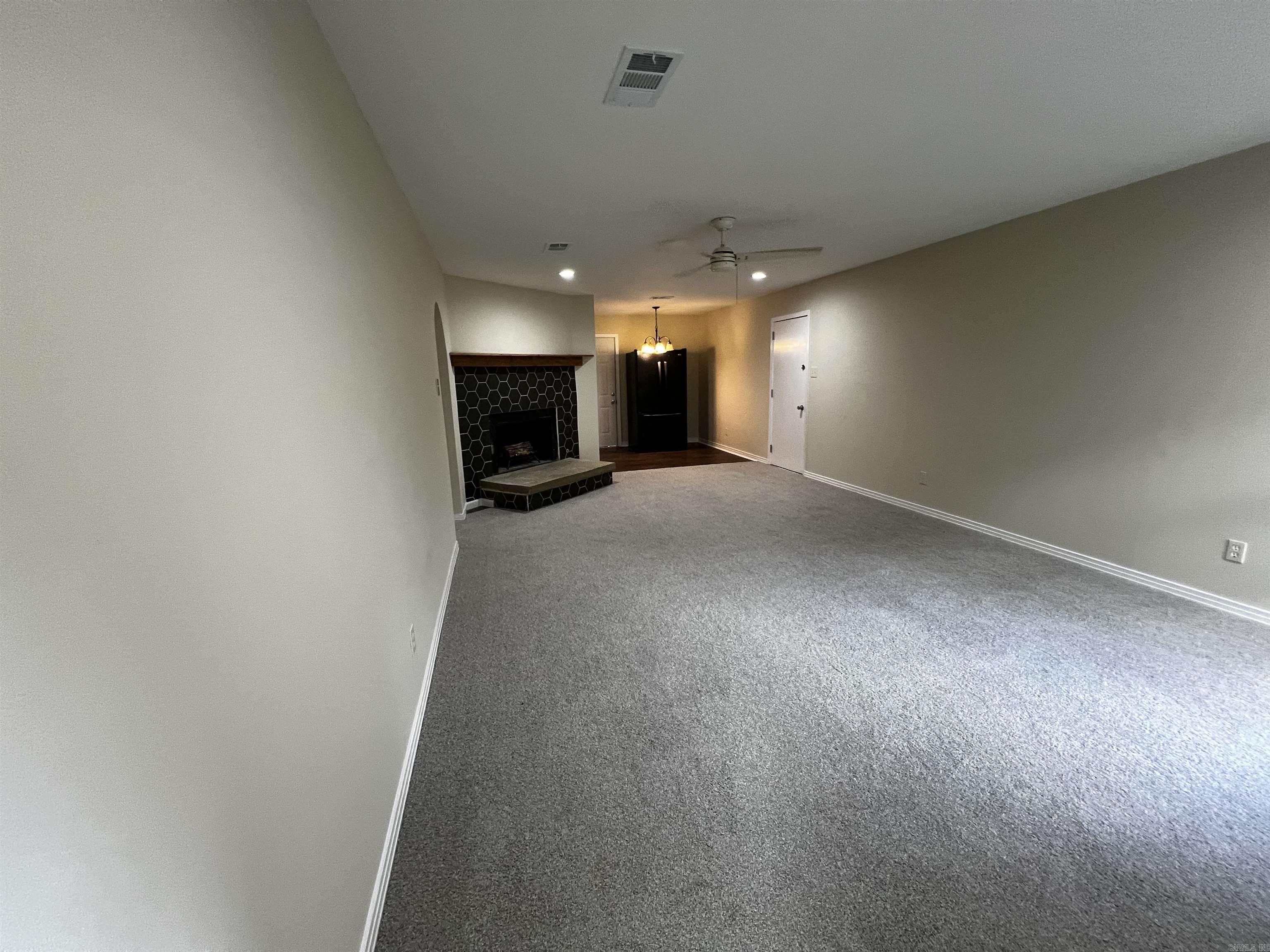 2009 Romine Road Property Photo 5