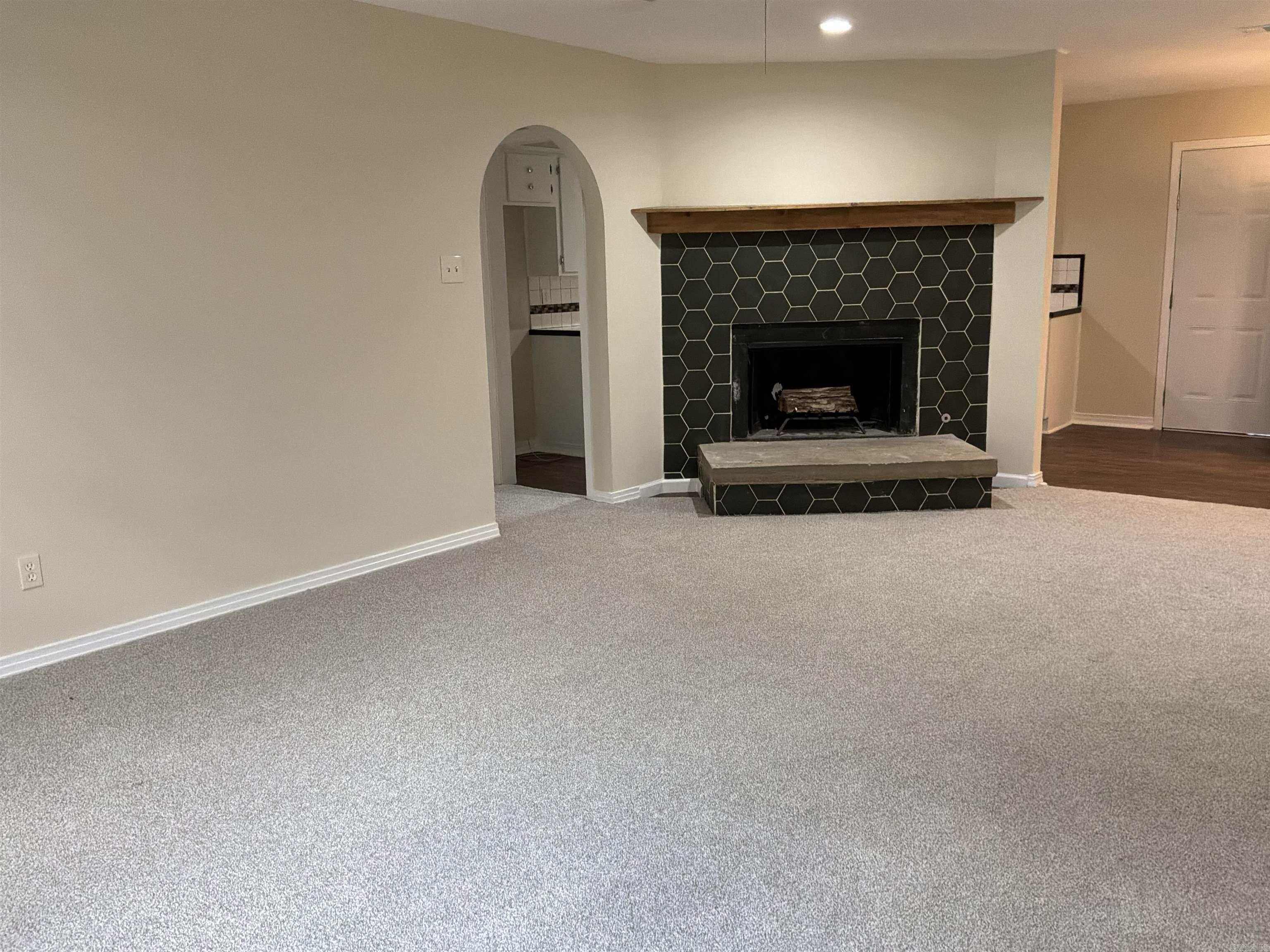 2009 Romine Road Property Photo 7