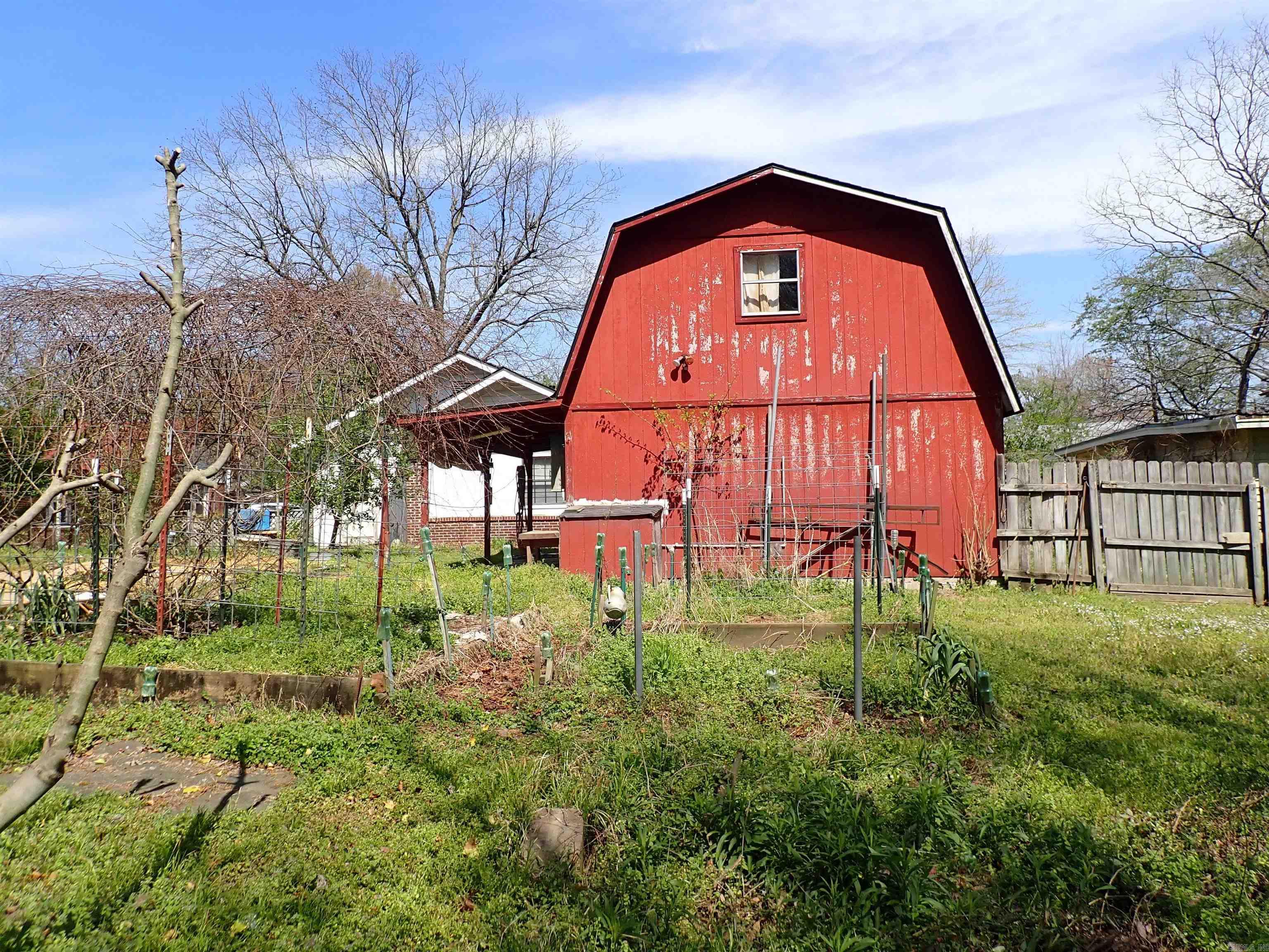 1309 Center Street Property Photo 12