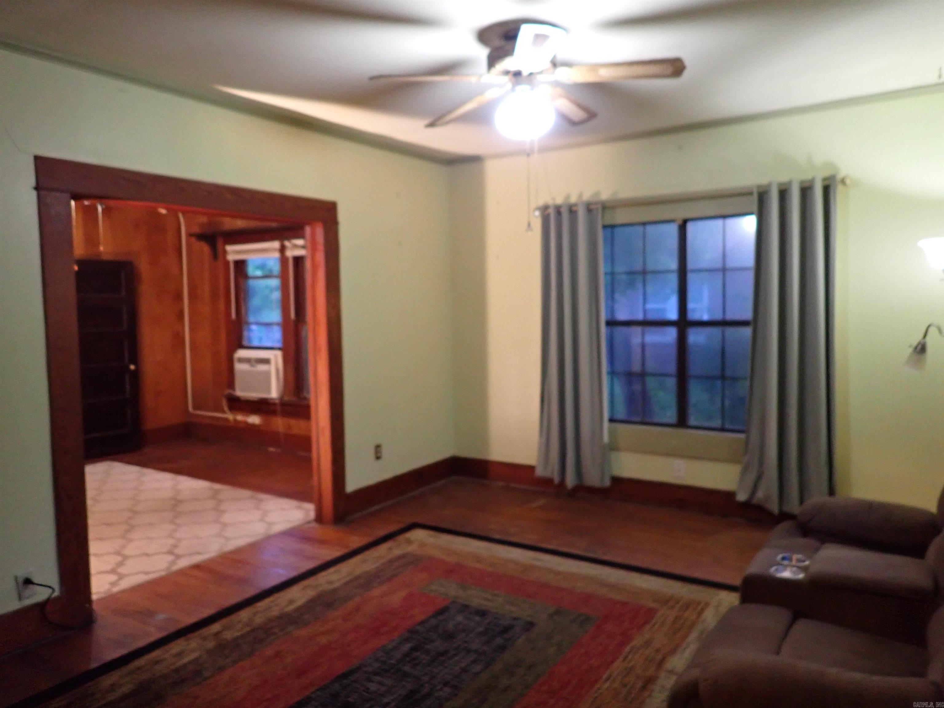 1309 Center Street Property Photo 23