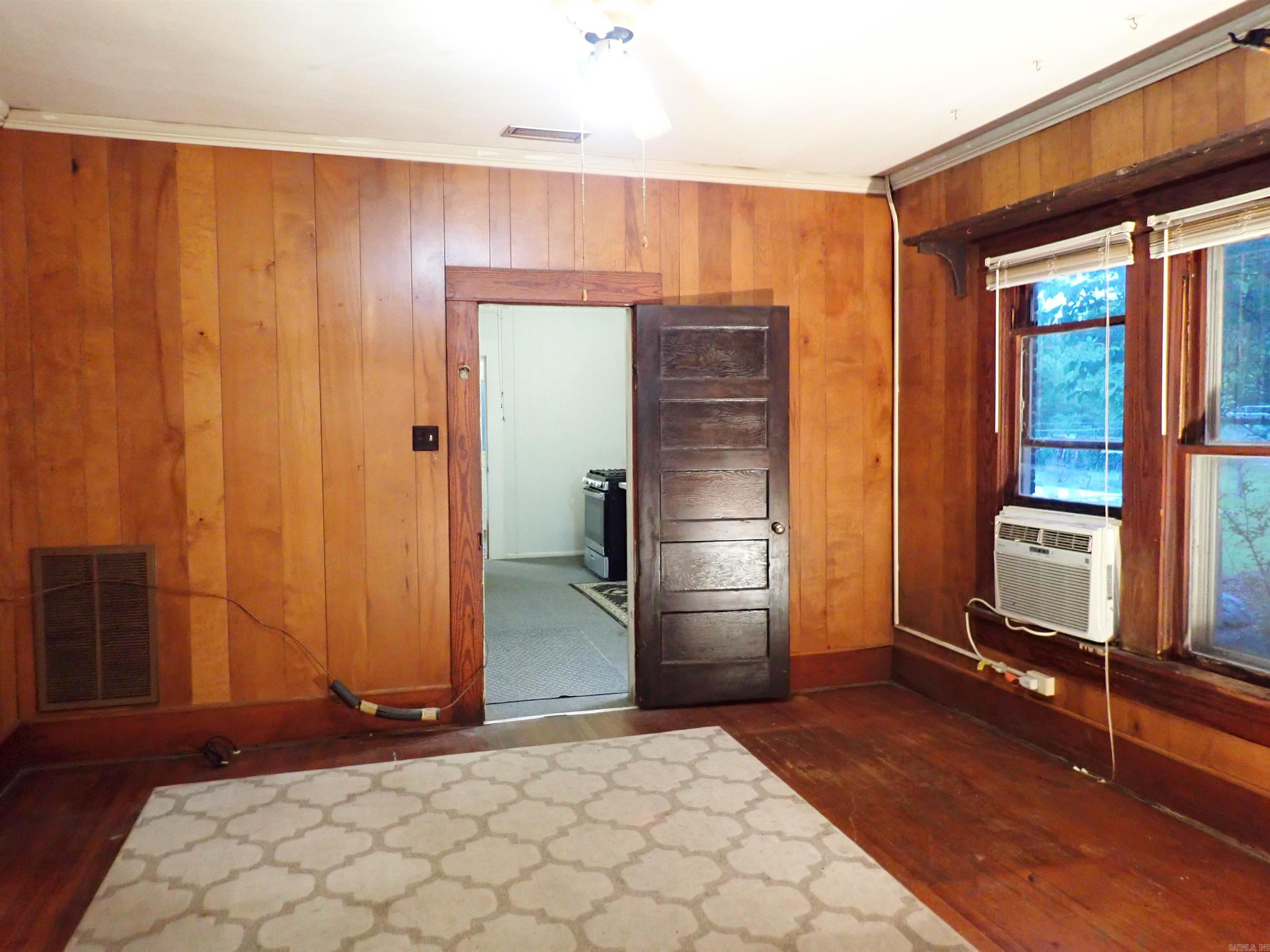 1309 Center Street Property Photo 25