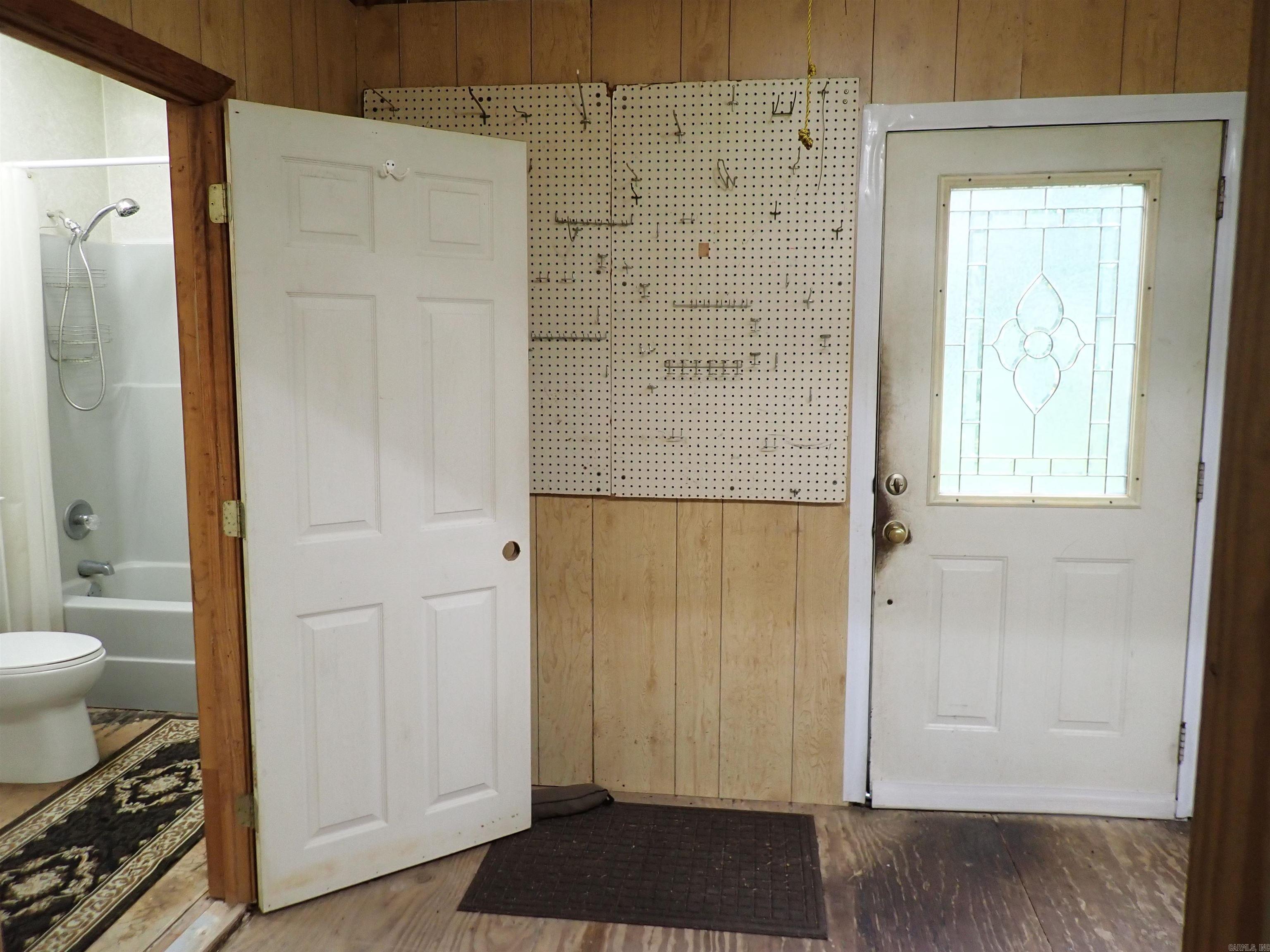 1309 Center Street Property Photo 31