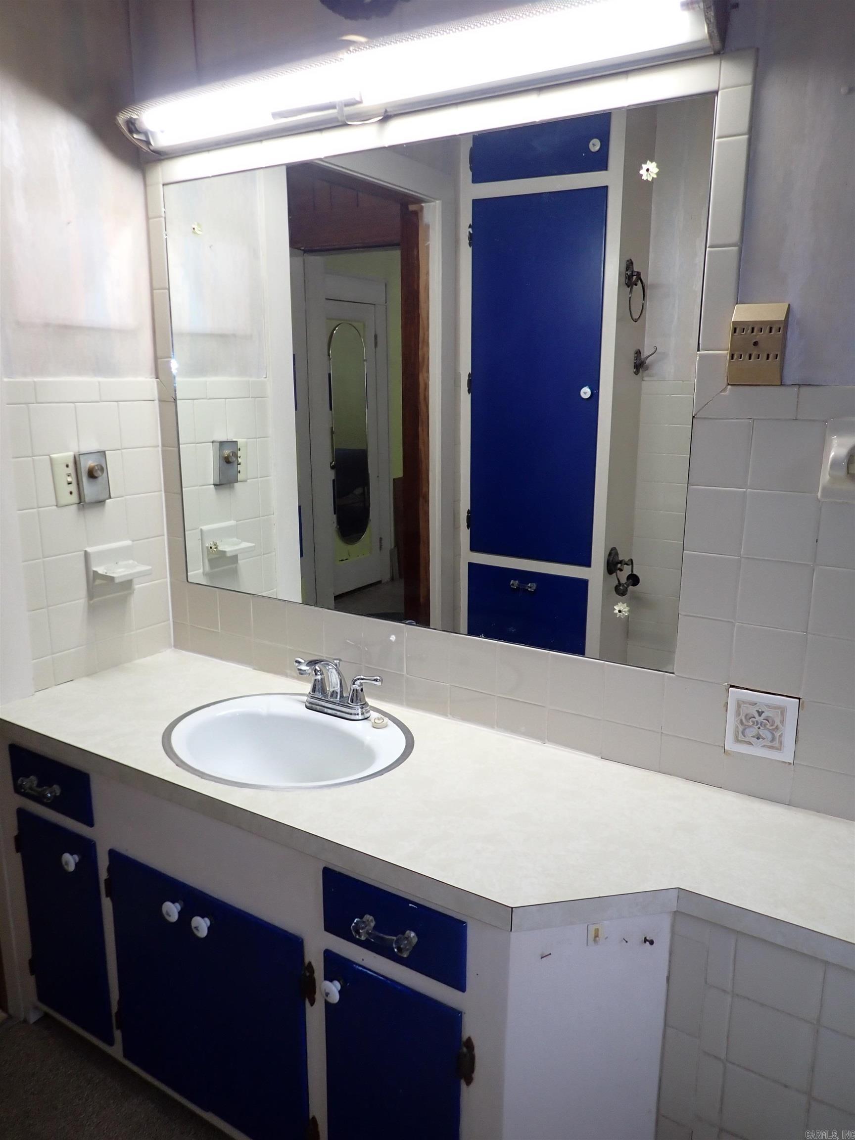 1309 Center Street Property Photo 40