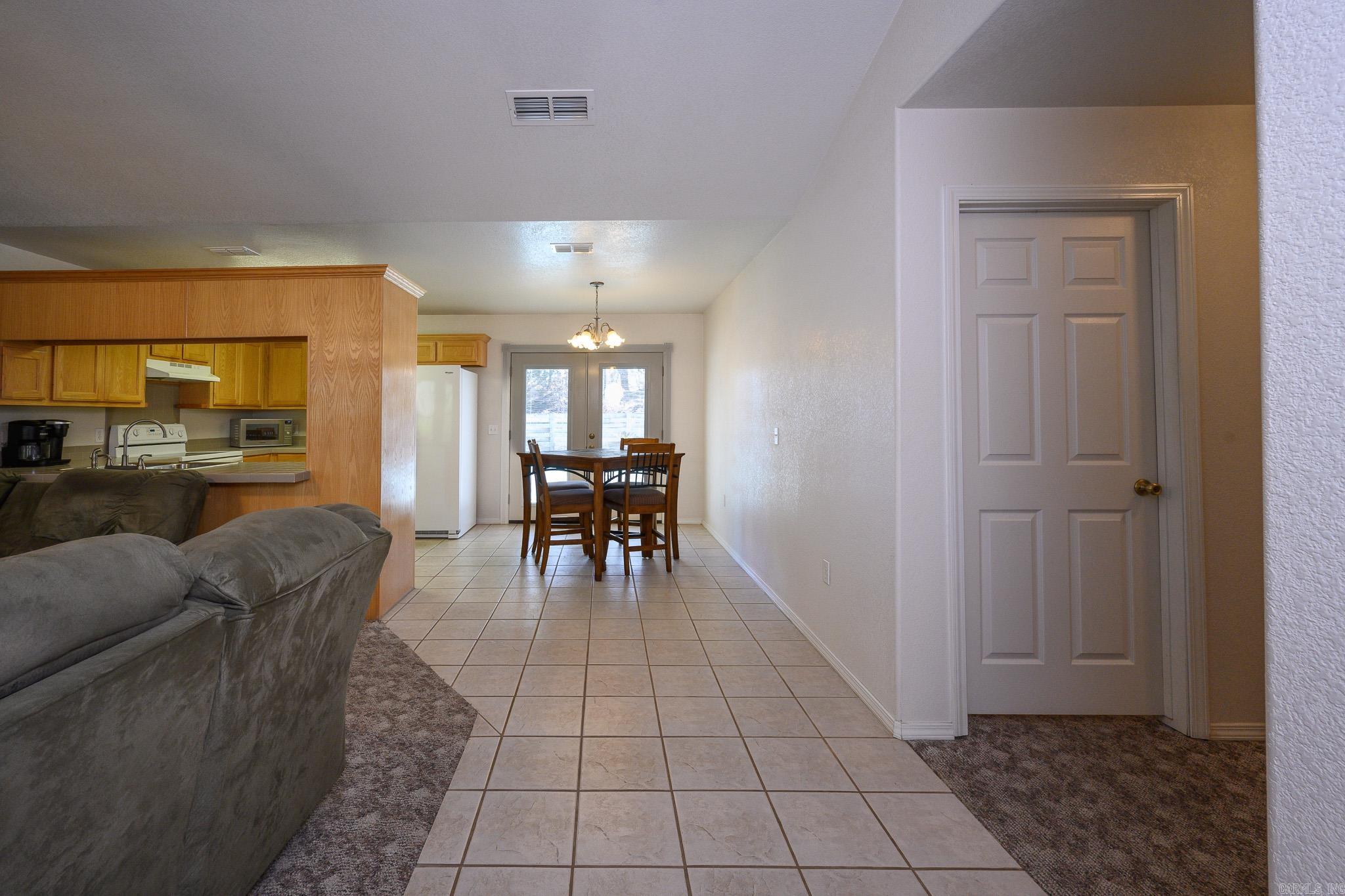 908 Orchard Avenue Property Photo 6
