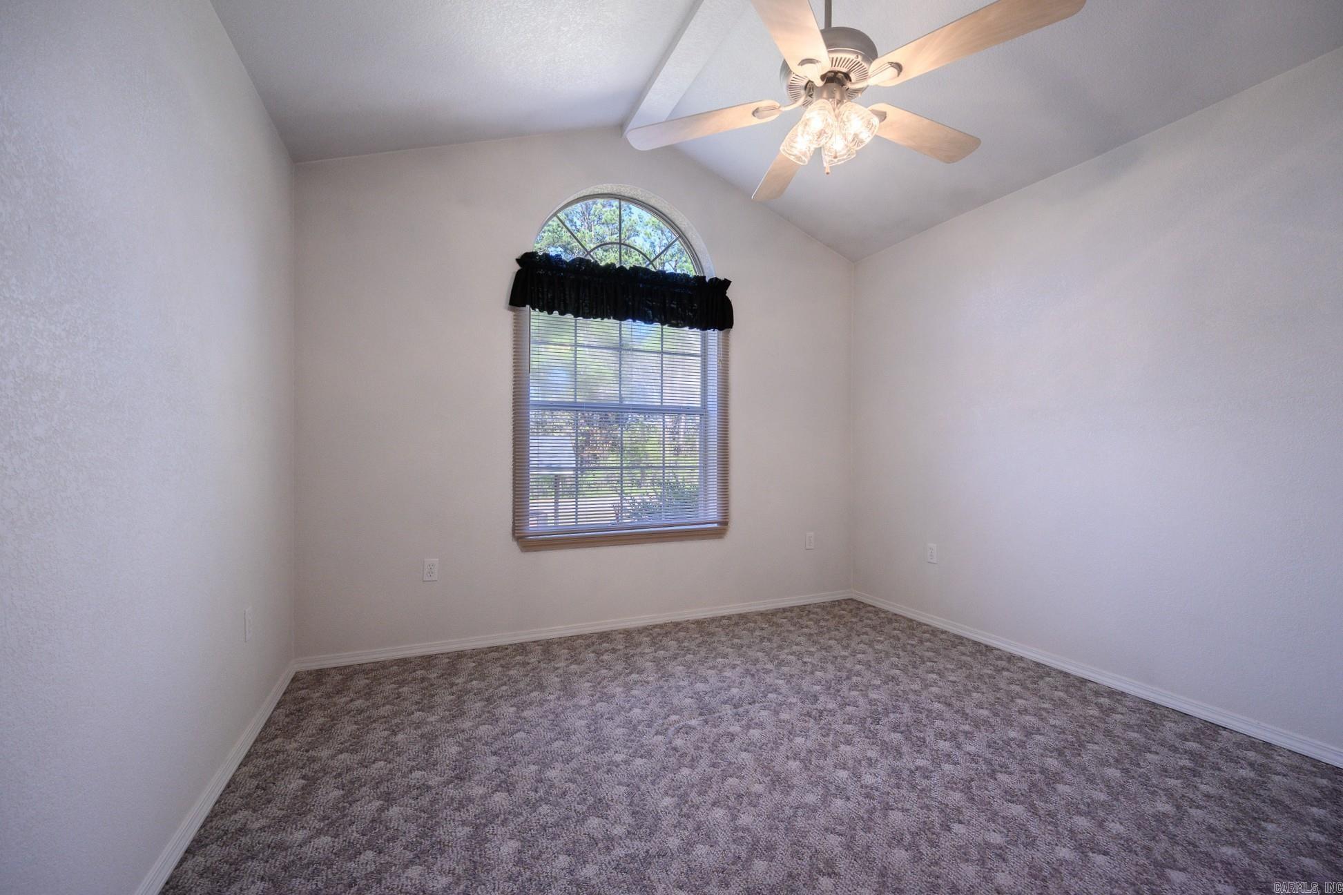 908 Orchard Avenue Property Photo 24