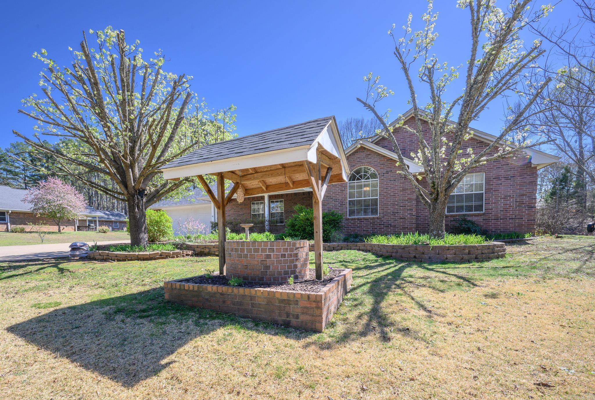 908 Orchard Avenue Property Photo 43
