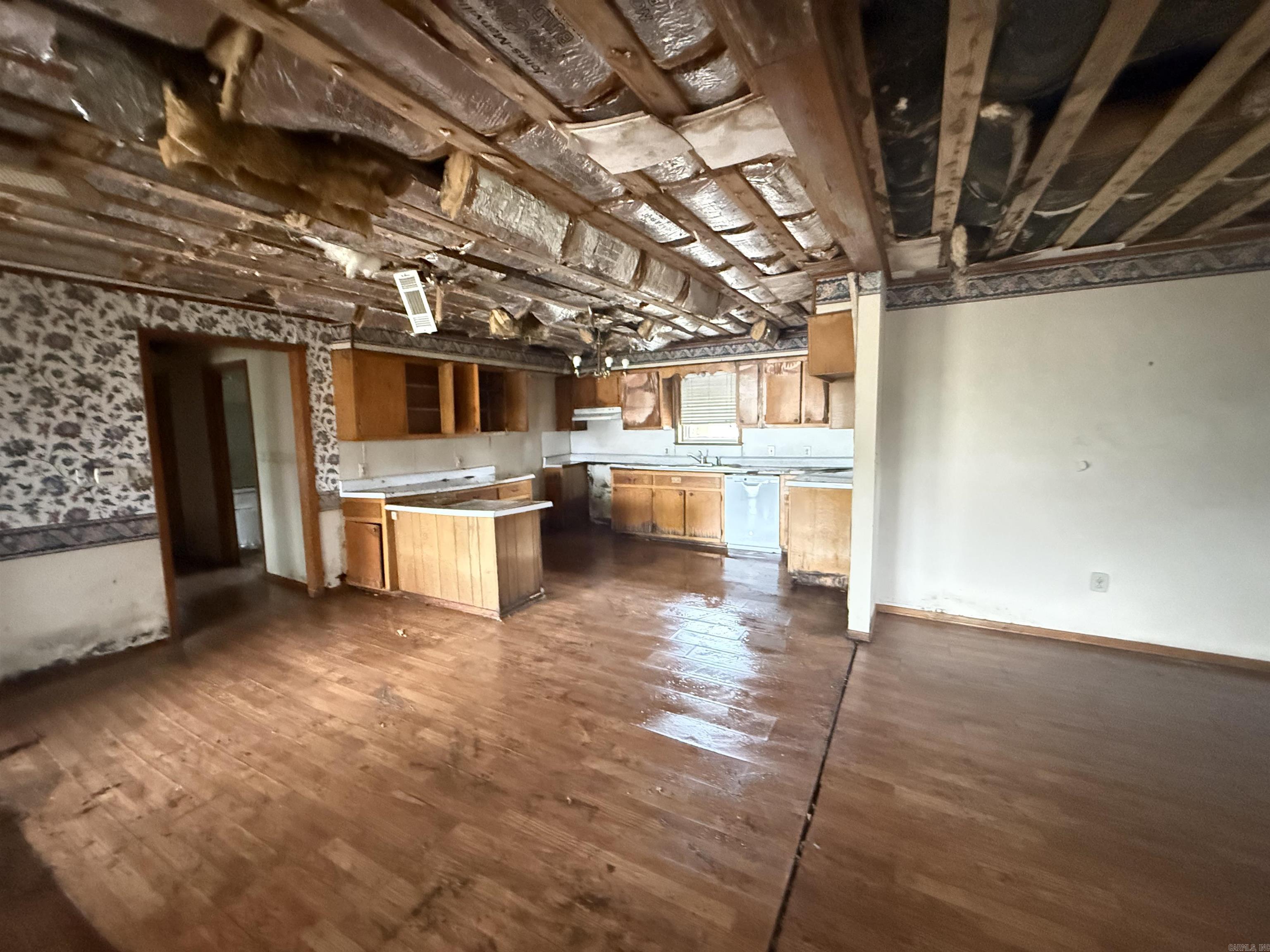 507 7th Street Property Photo 6