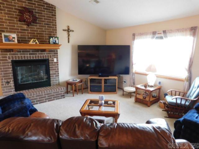 315 Magness Drive Property Photo 4