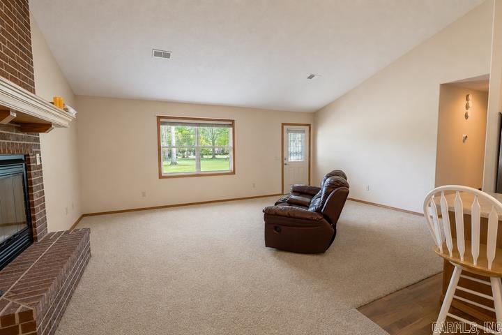 315 Magness Drive Property Photo 4
