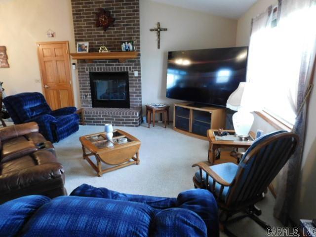 315 Magness Drive Property Photo 5