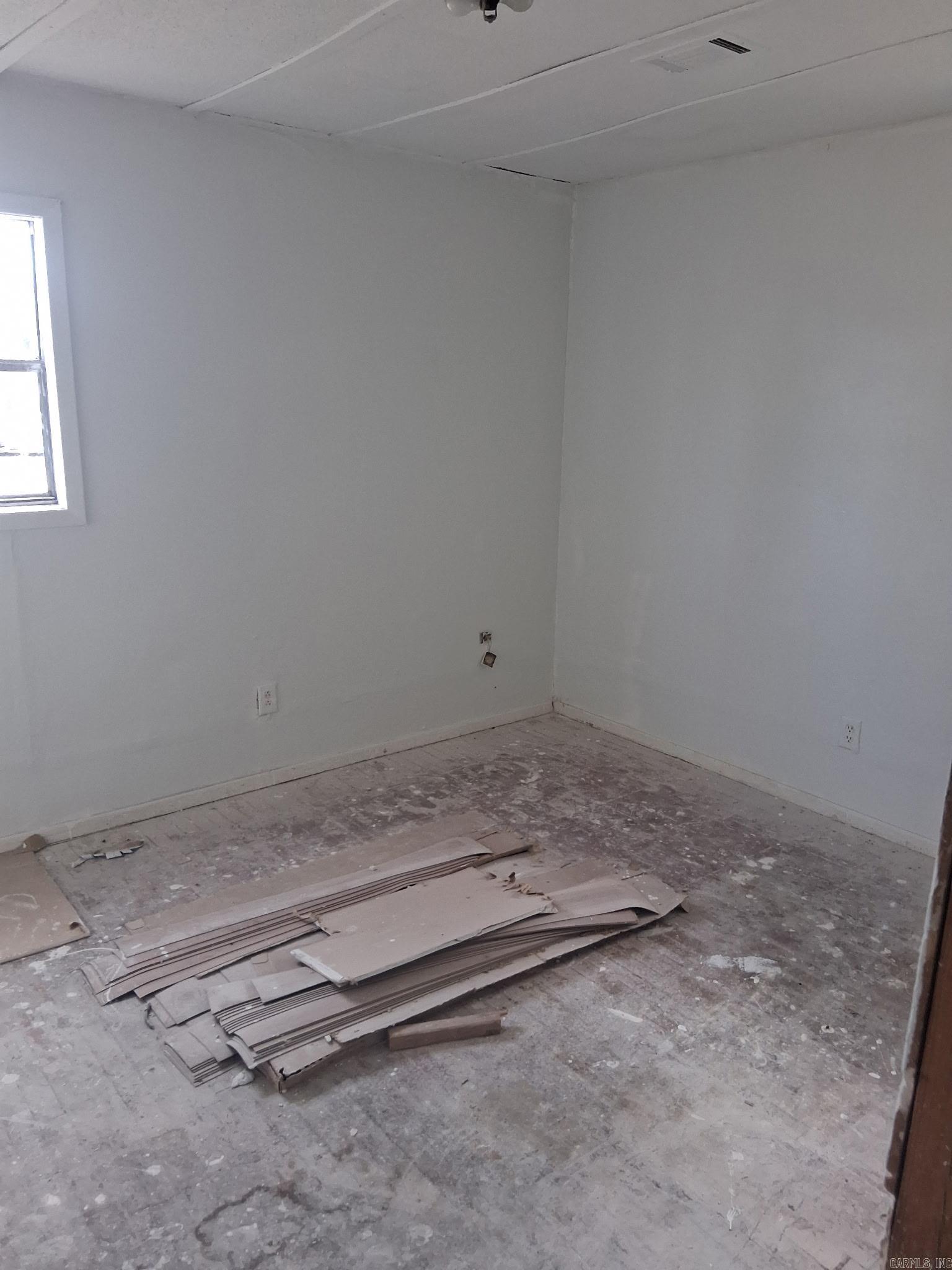805 Dangeau Avenue Property Photo 3