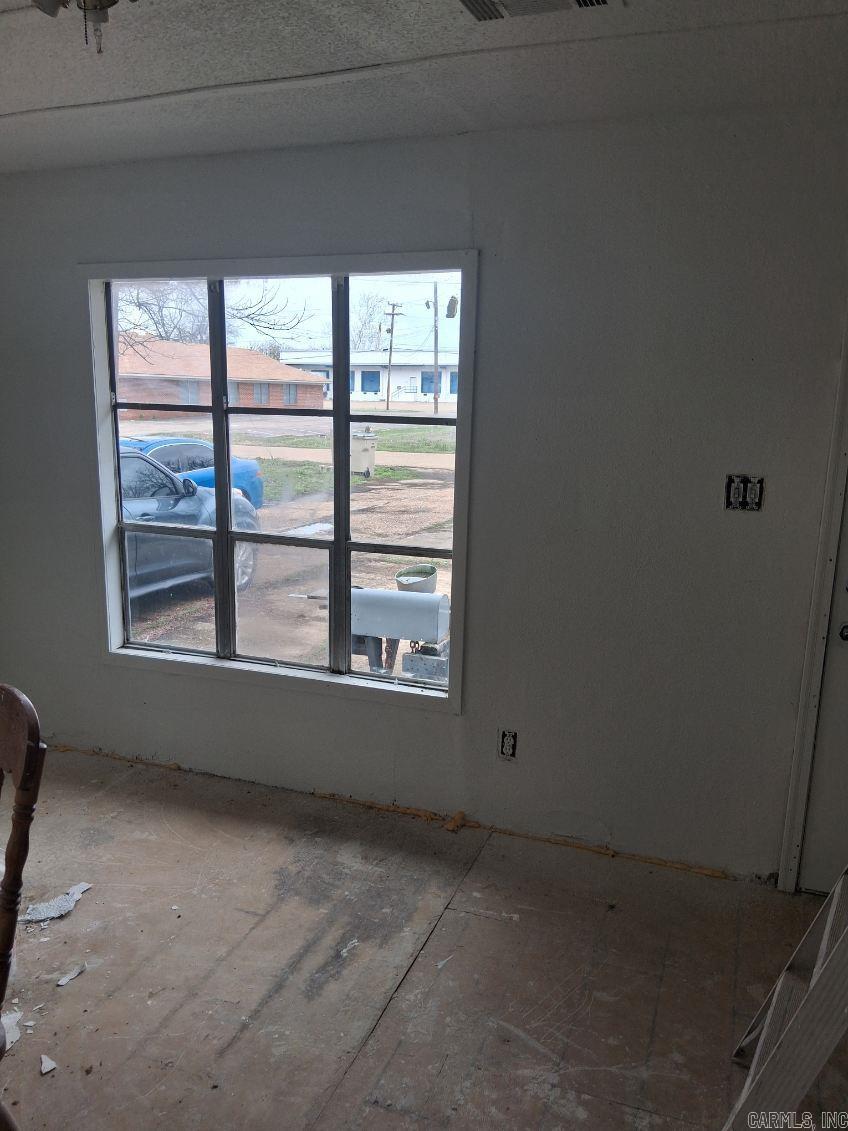 805 Dangeau Avenue Property Photo 19