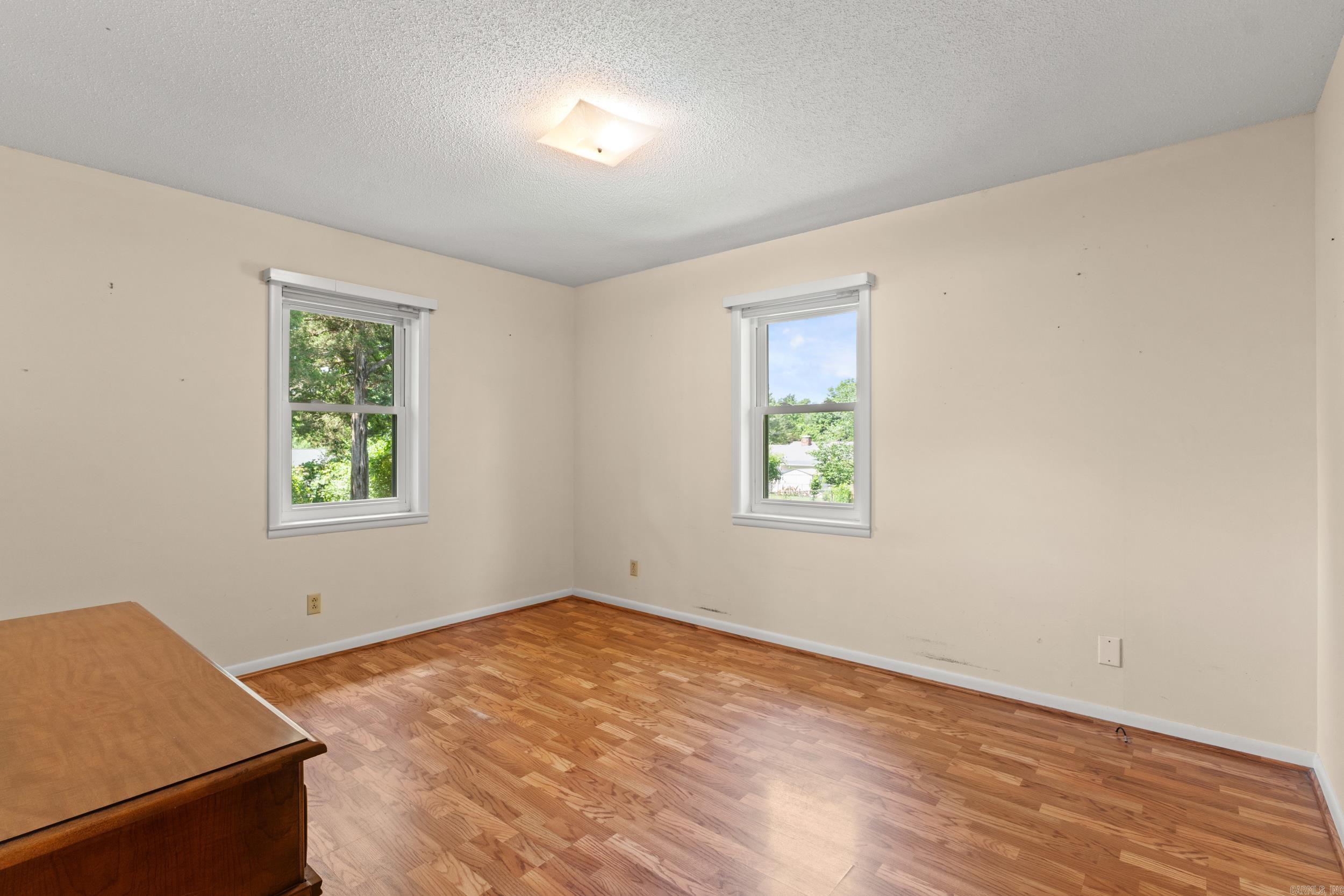 818 Locust Street Property Photo 19