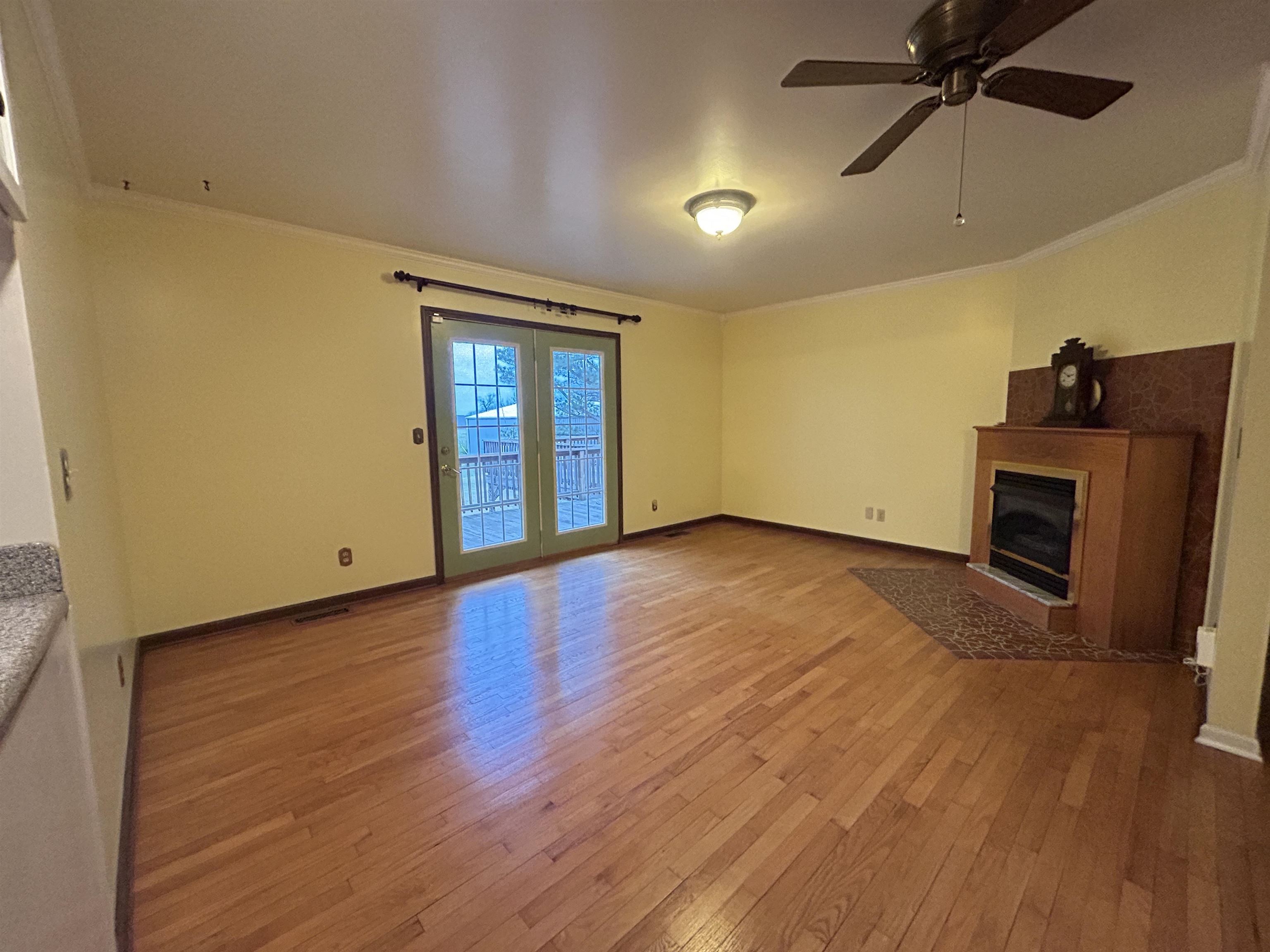 404 Evans Road Property Photo 12