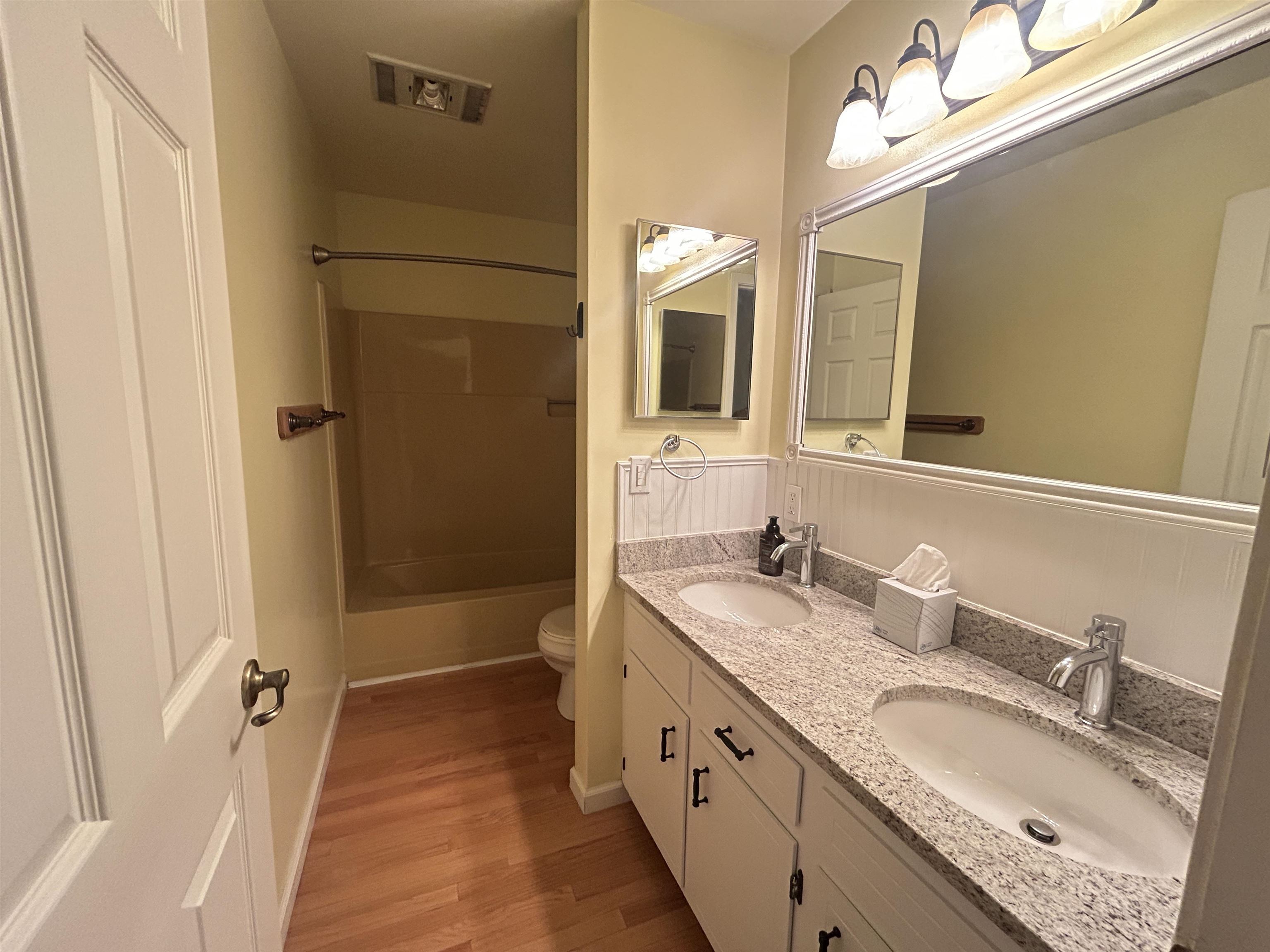 404 Evans Road Property Photo 16