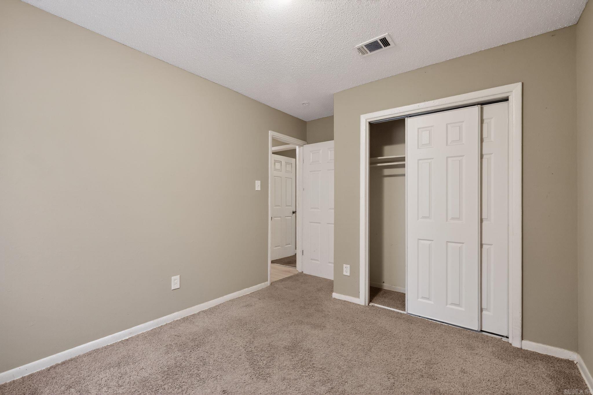 3521 Pinewood Loop Property Photo 18