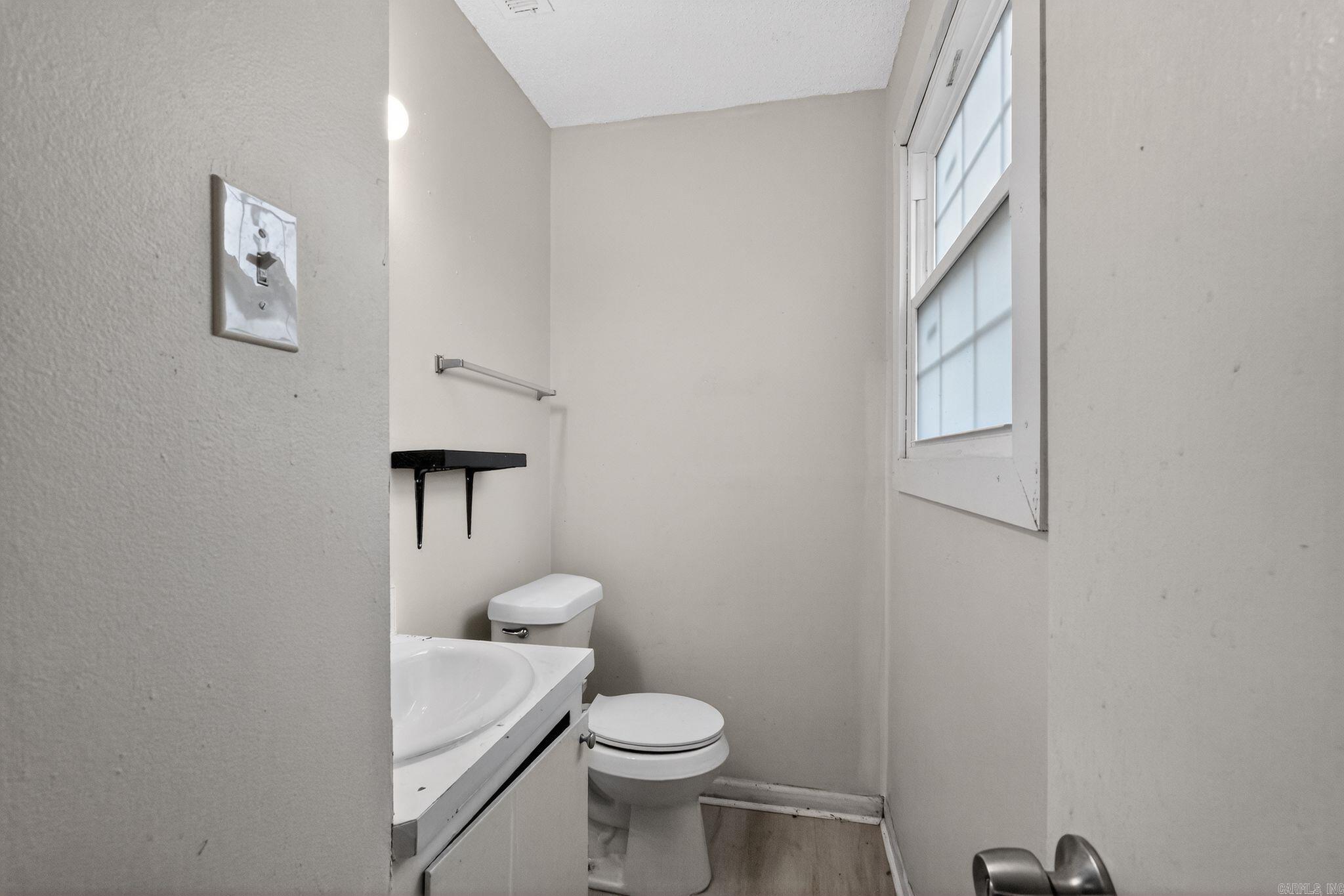 3521 Pinewood Loop Property Photo 19