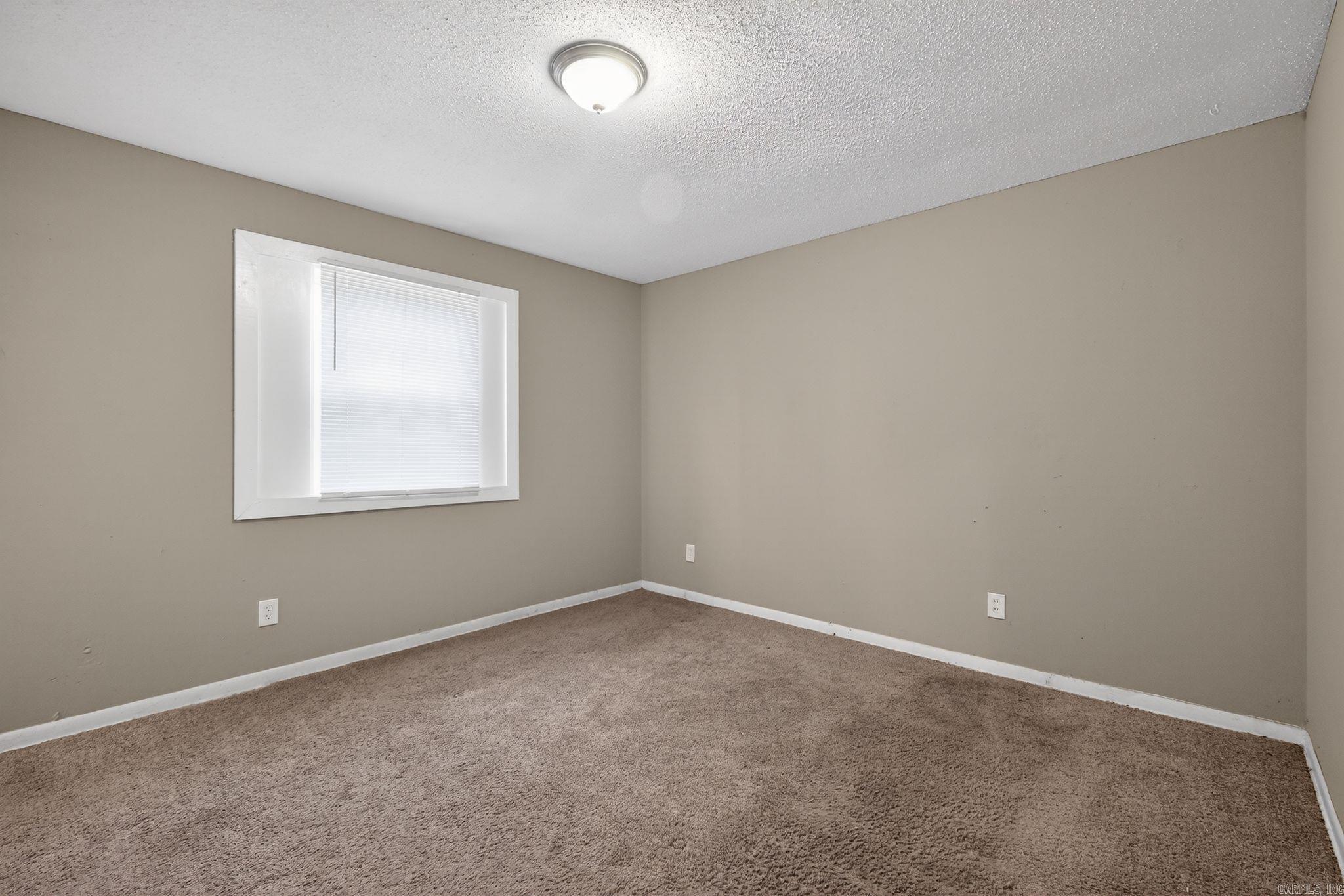 3521 Pinewood Loop Property Photo 22