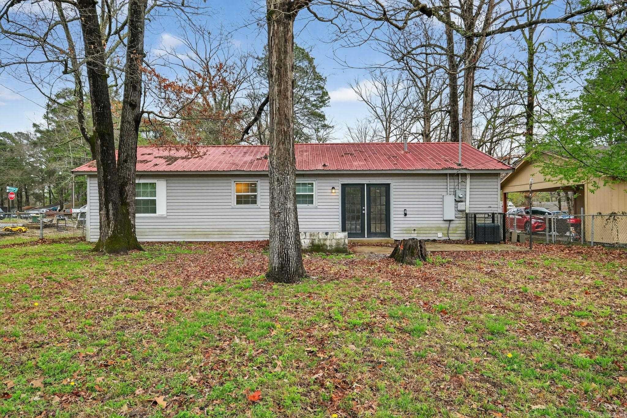 3521 Pinewood Loop Property Photo 27