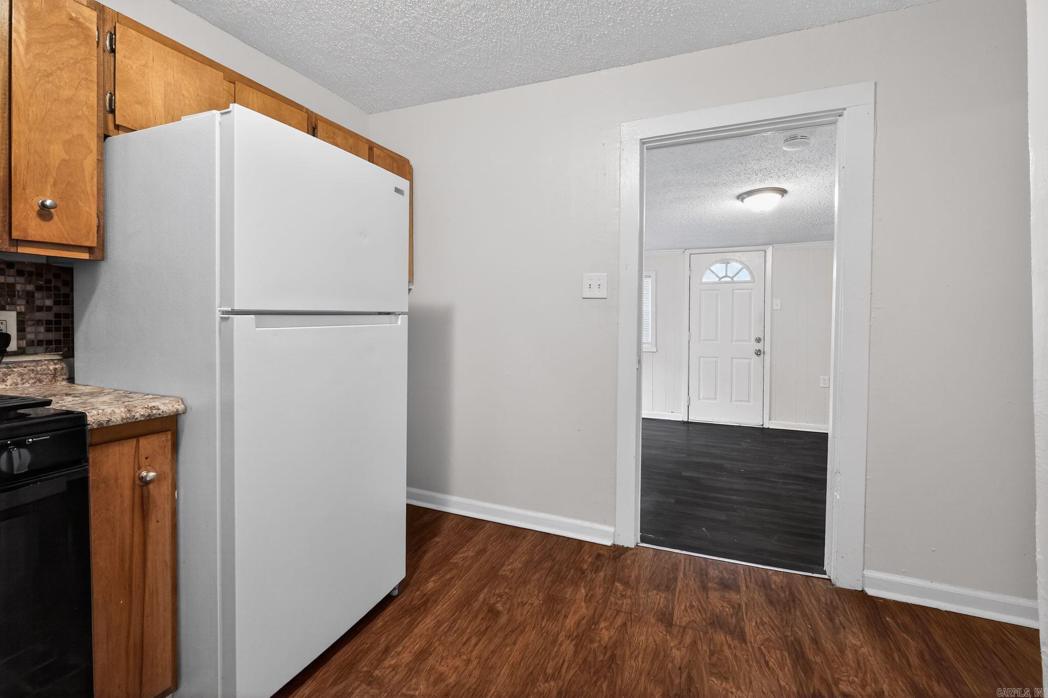 3921 Cobb Street Property Photo 13