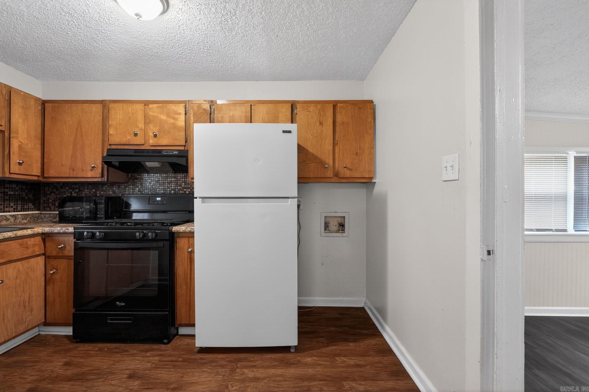 3921 Cobb Street Property Photo 16