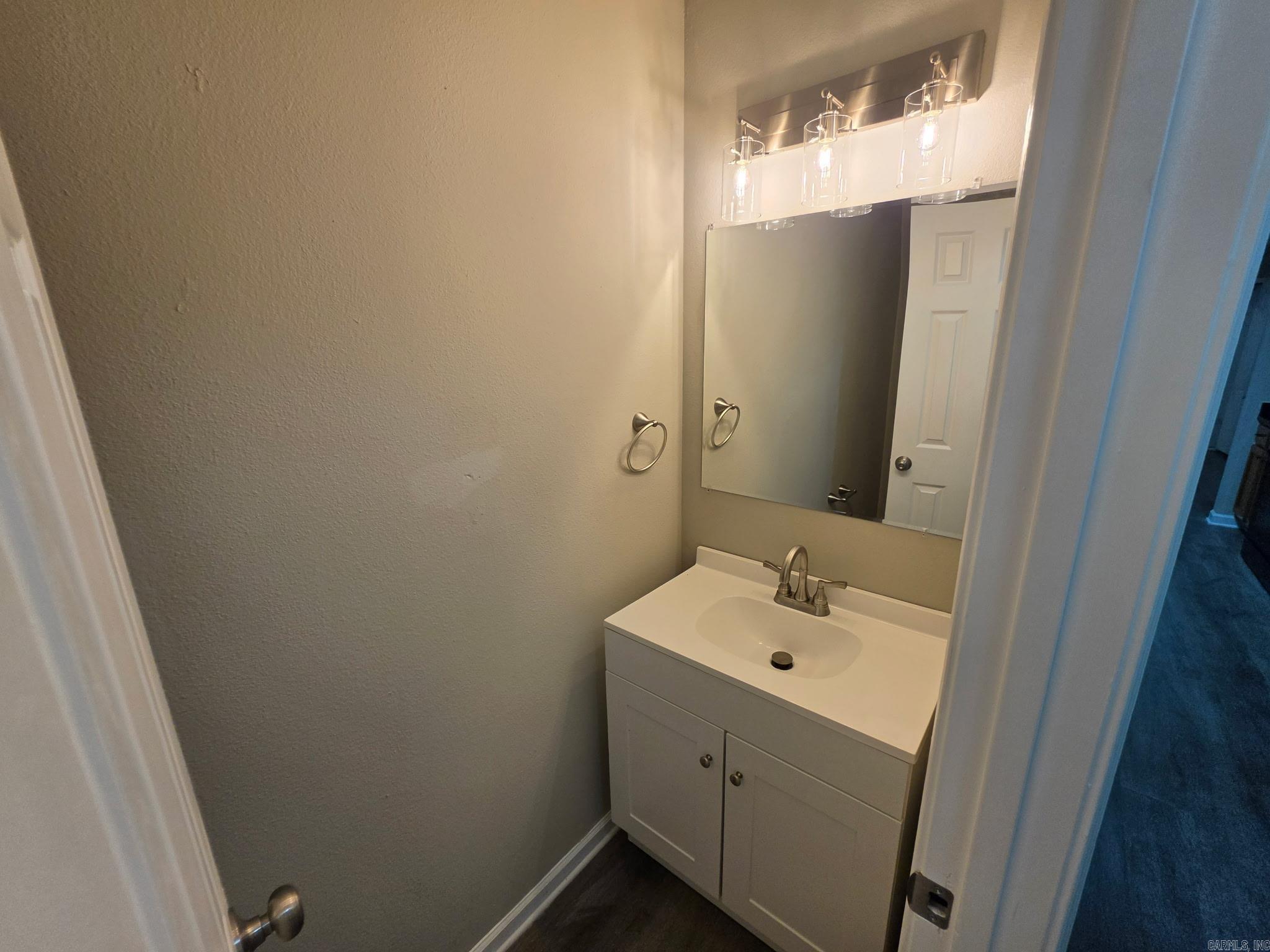 112 Newton Street Property Photo 7