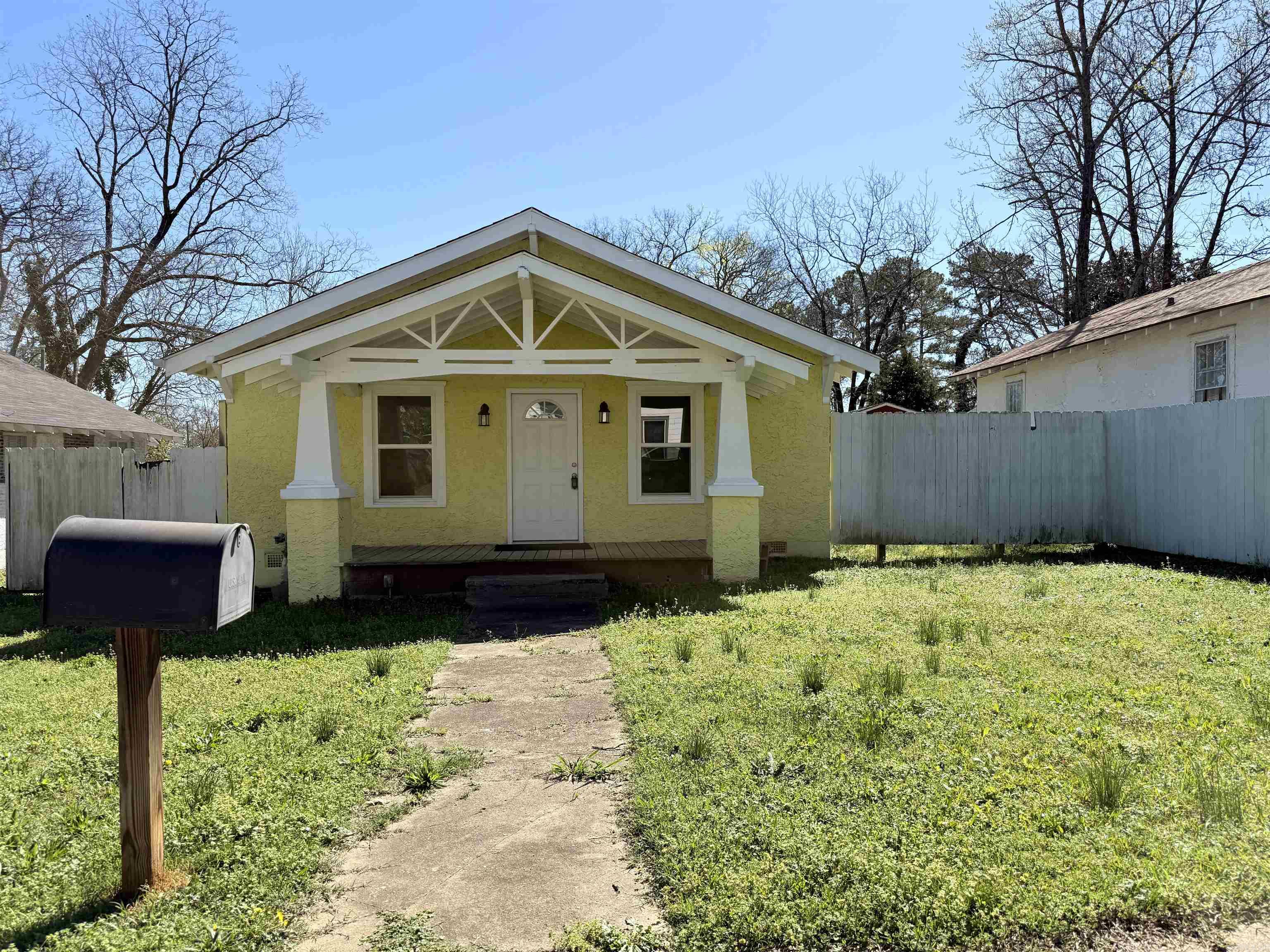 723 Ward Street Property Photo 16
