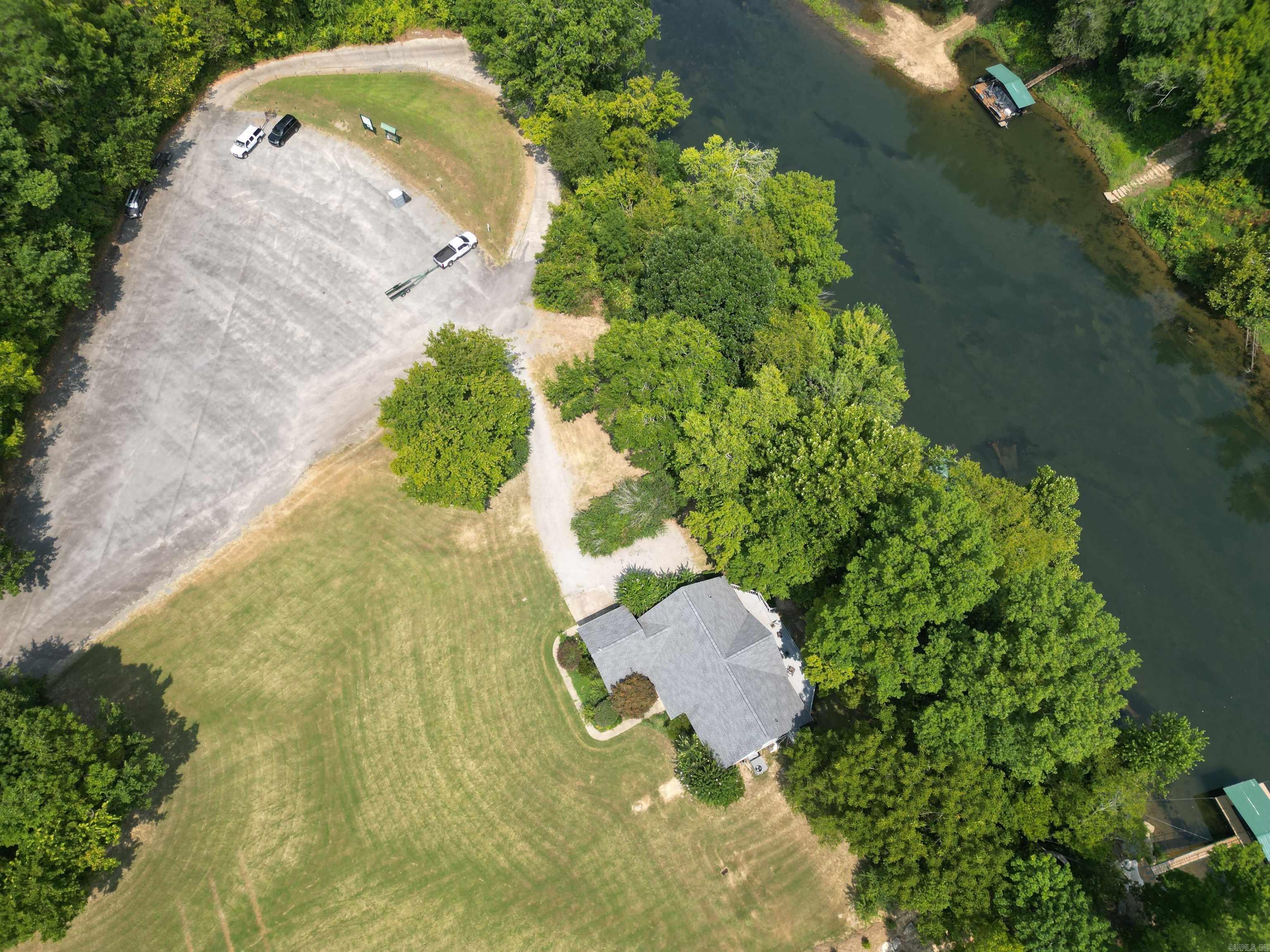 284 Dripping Springs Property Photo 4
