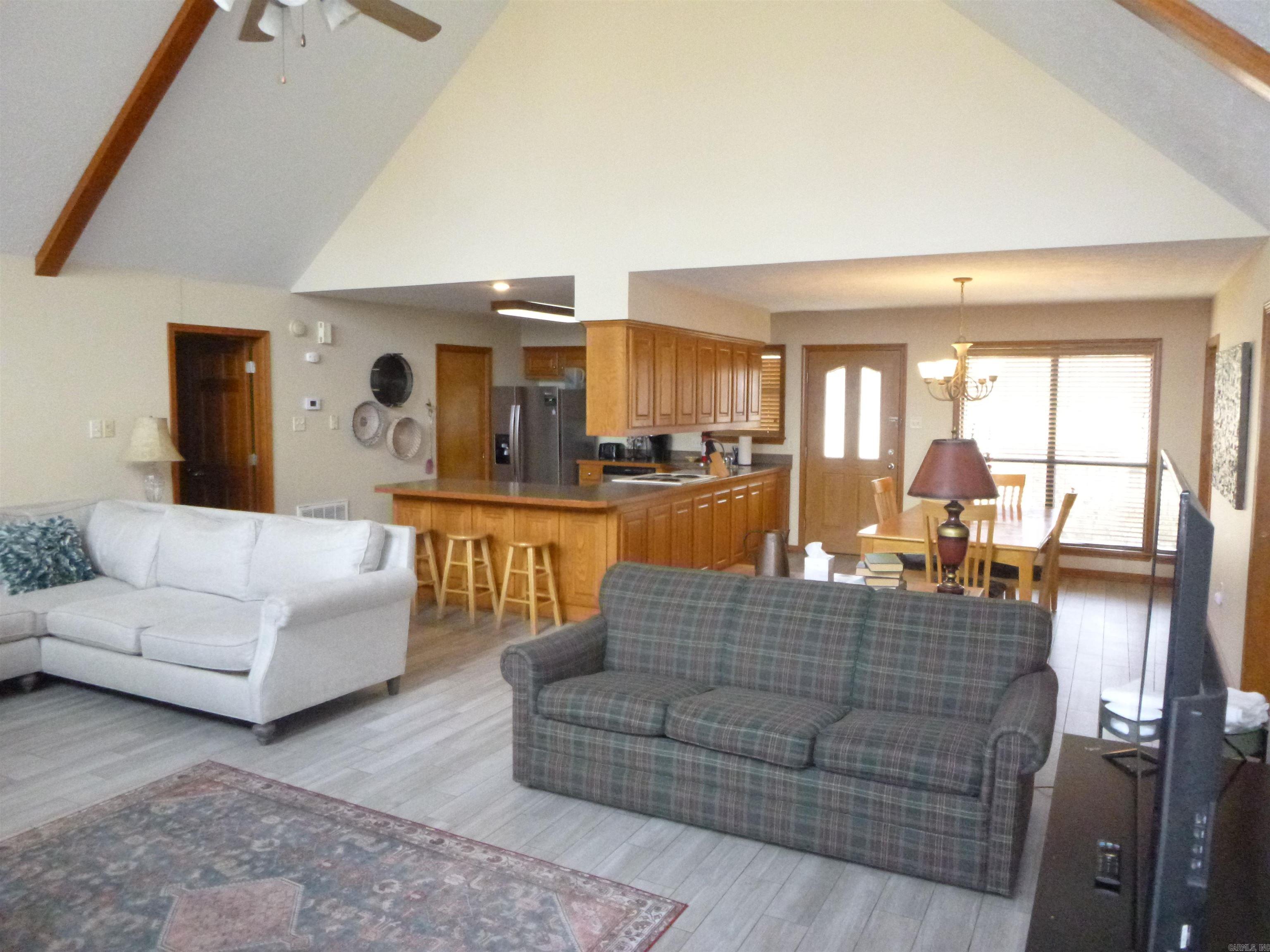 284 Dripping Springs Property Photo 10