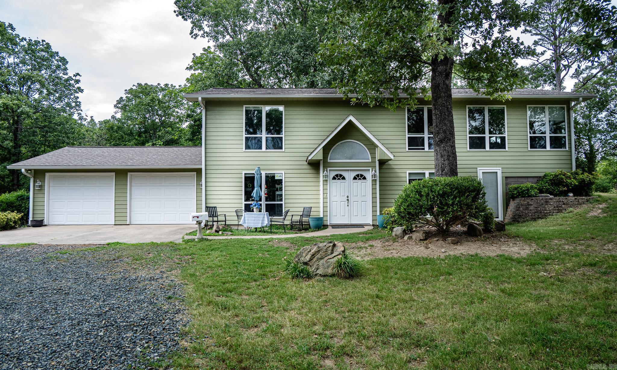 4166 8 West Highway Property Photo 1