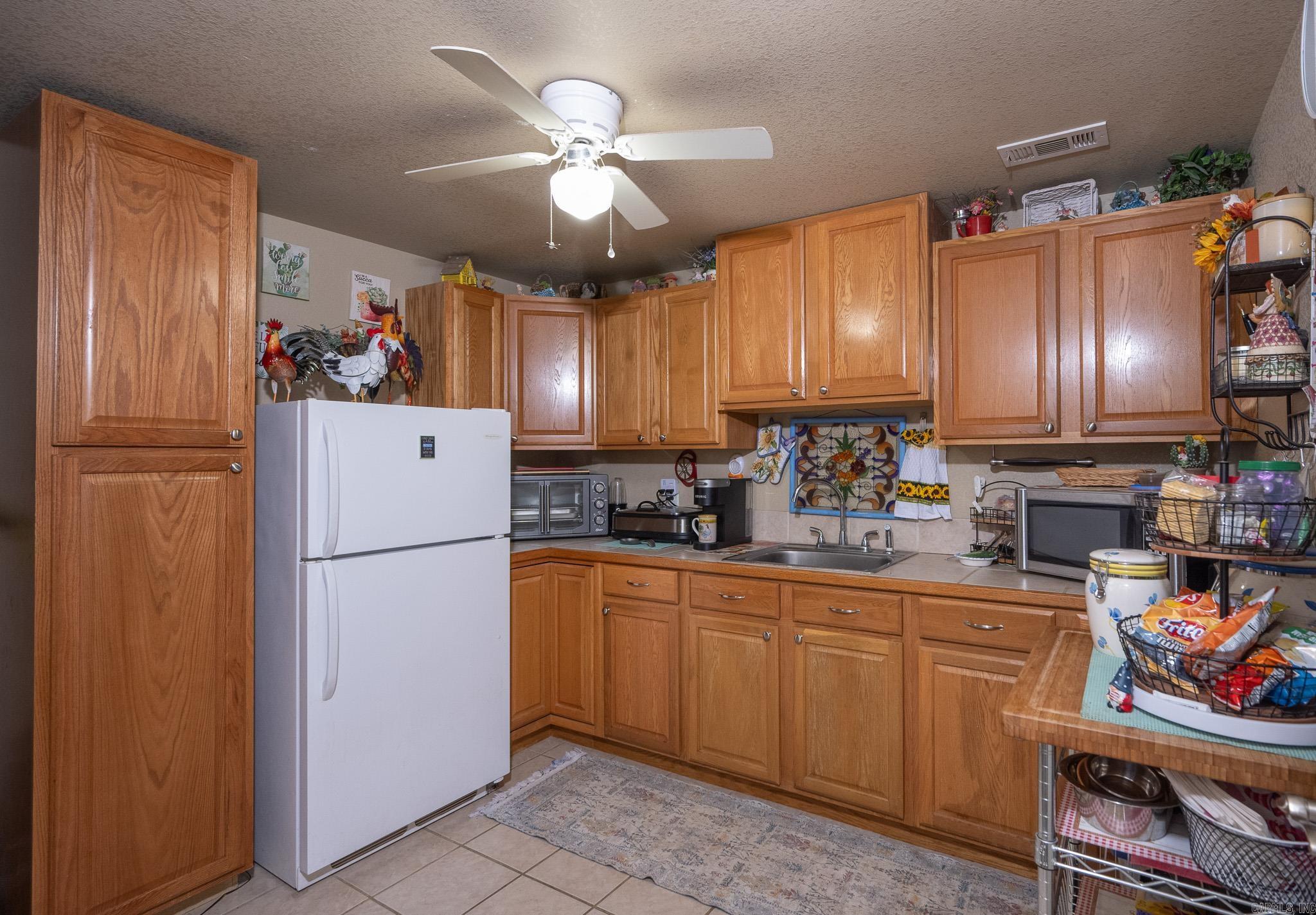 4166 8 West Highway Property Photo 7