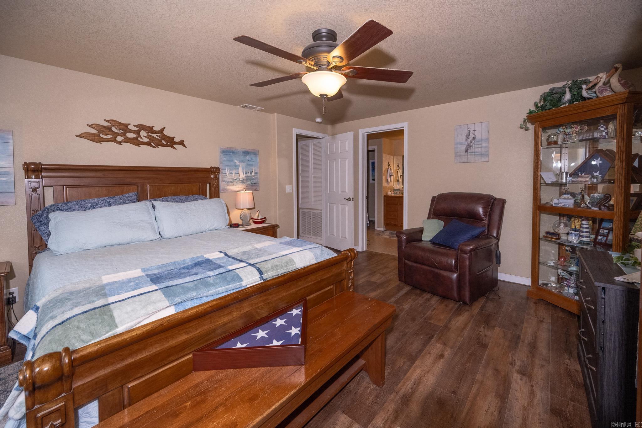 4166 8 West Highway Property Photo 9