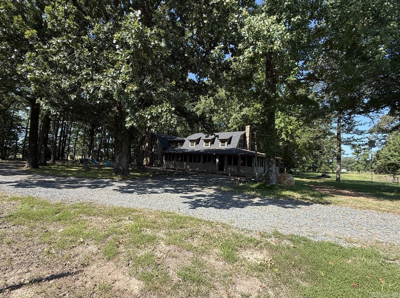 740 E 278 Highway Property Photo 16