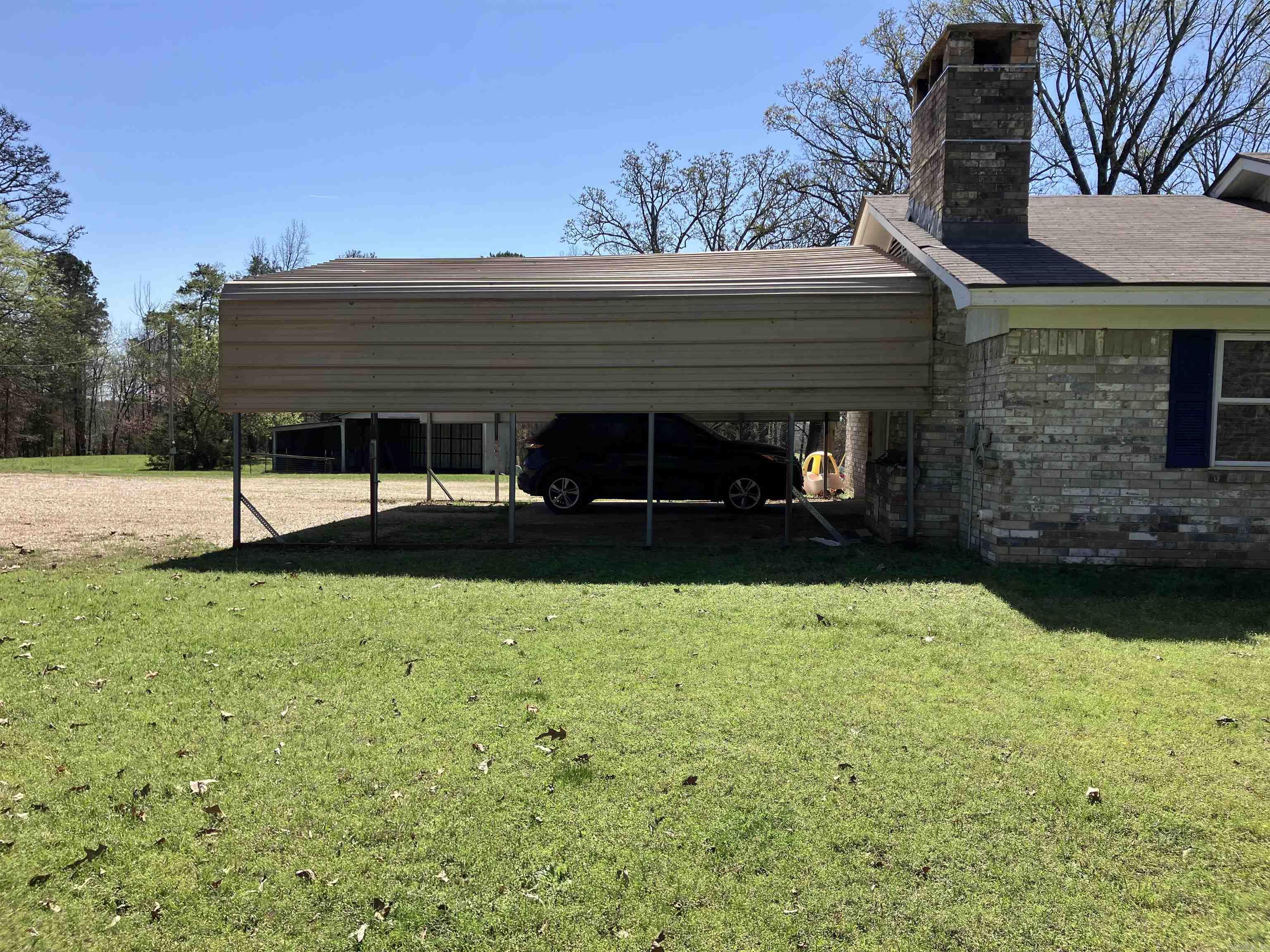 137 Rolling Fork Dr Drive Property Photo 25