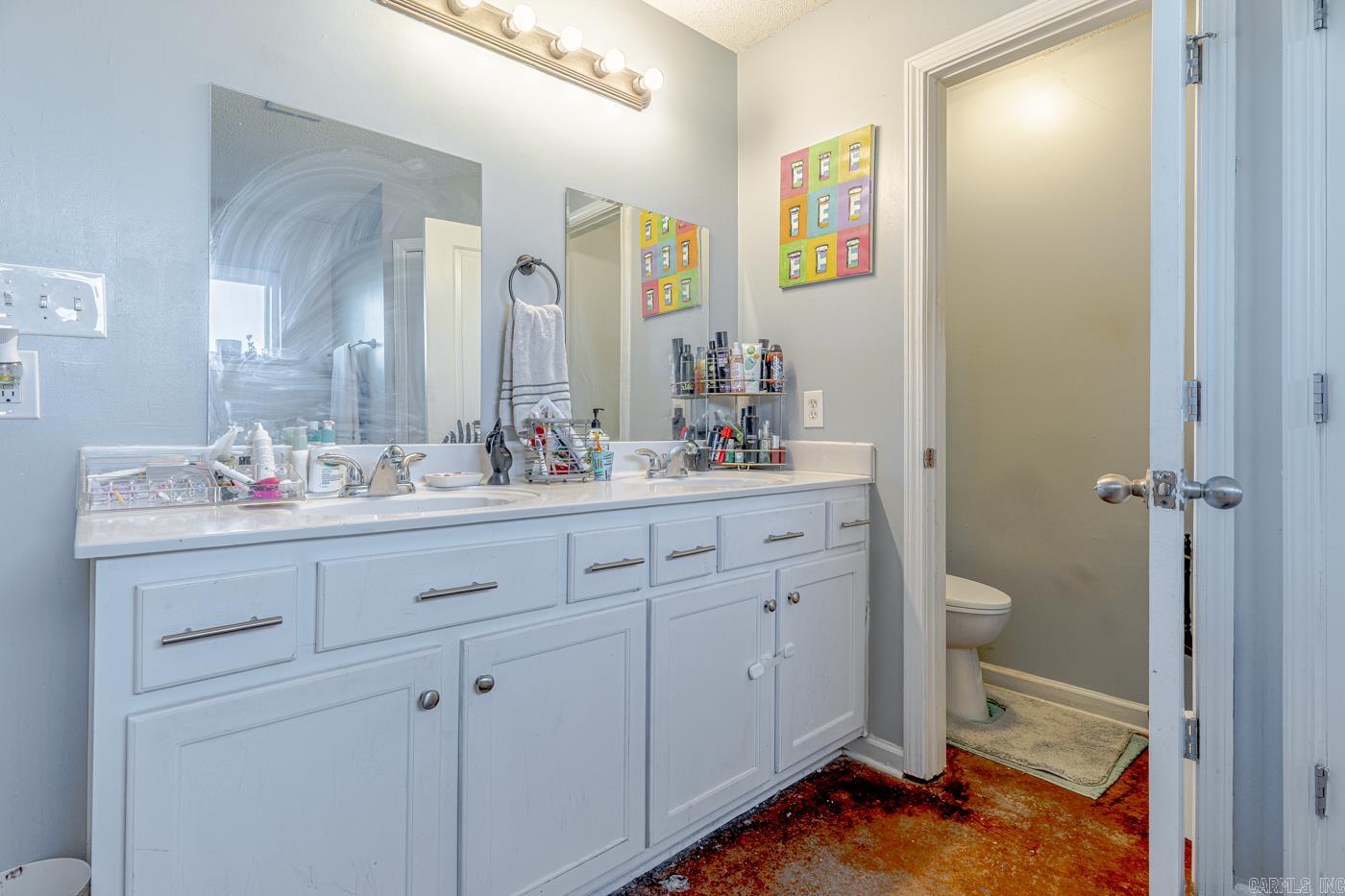 818 Boulevard Orleans Street Property Photo 17