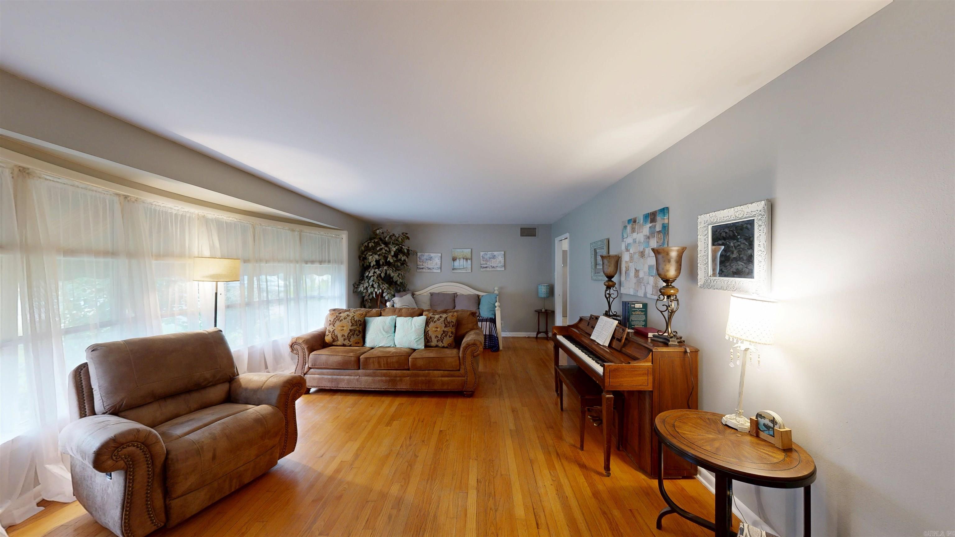 209 Mcmahan Drive Property Photo 13