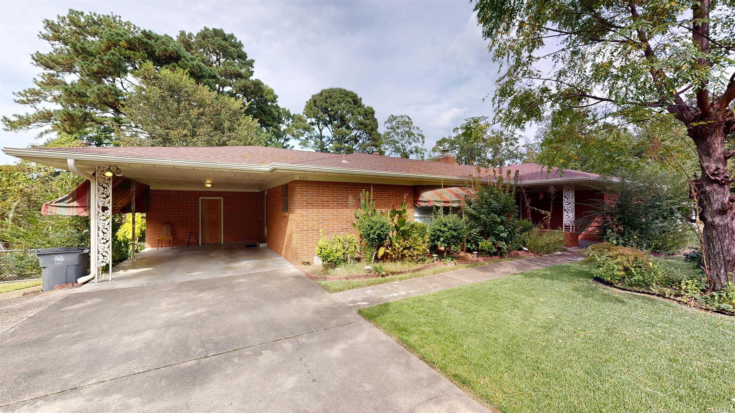 209 Mcmahan Drive Property Photo 28