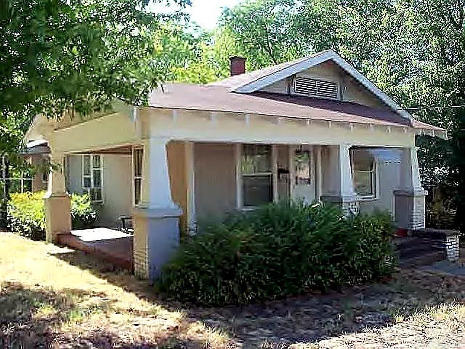 206 N Montgomery Street Property Photo 1