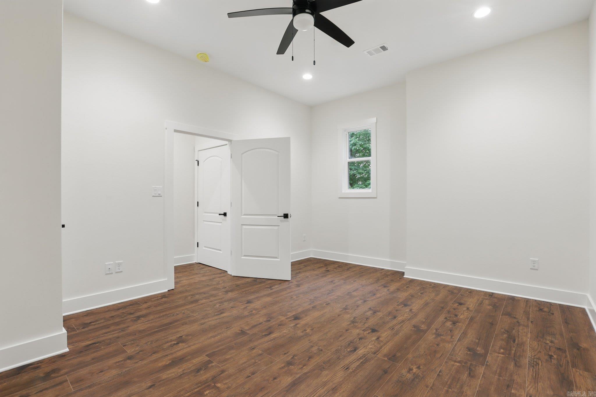 249 Springbrook Drive Property Photo 34