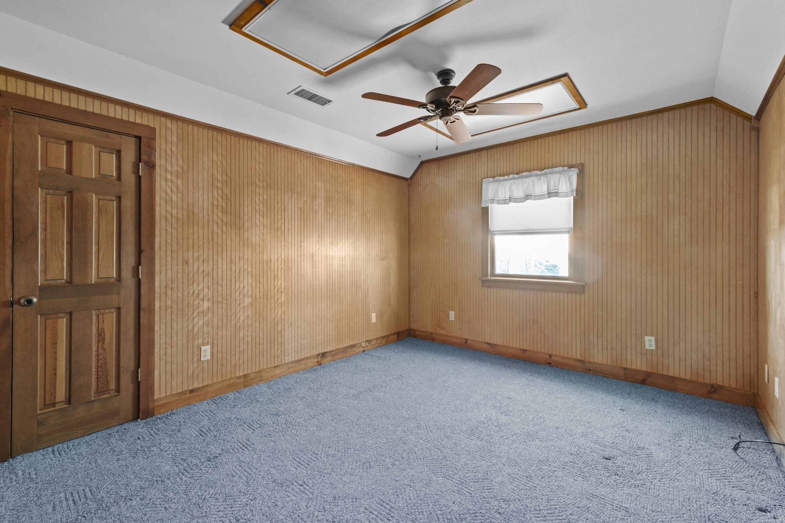 1204 North Point Lane Property Photo 28