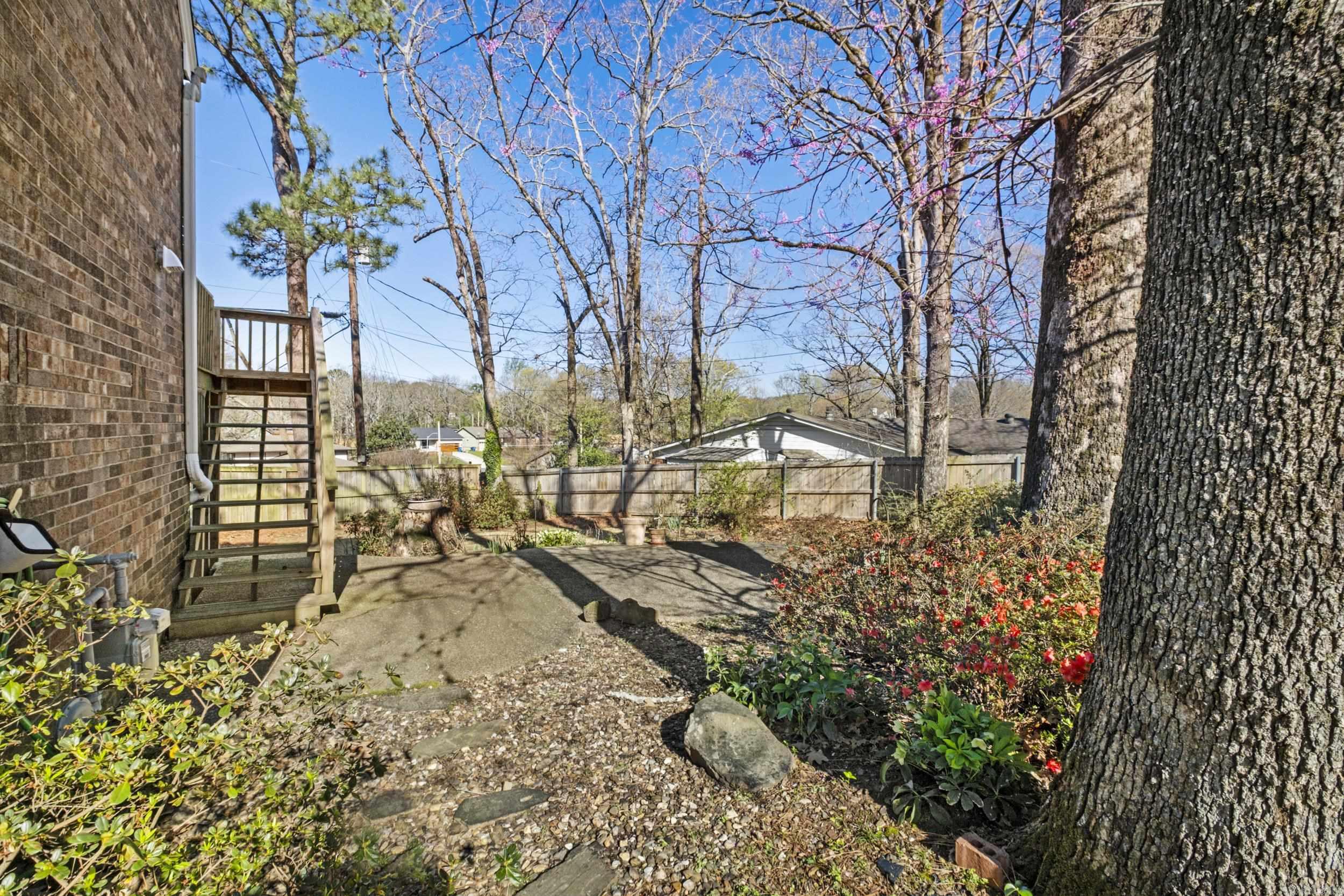 1204 North Point Lane Property Photo 32