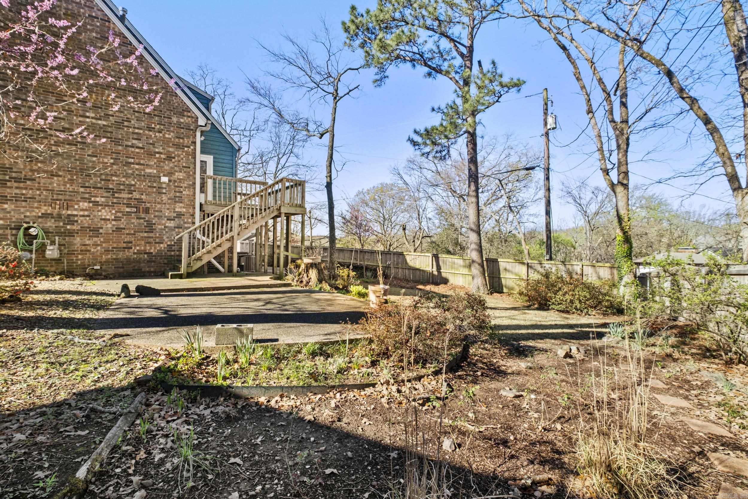 1204 North Point Lane Property Photo 33